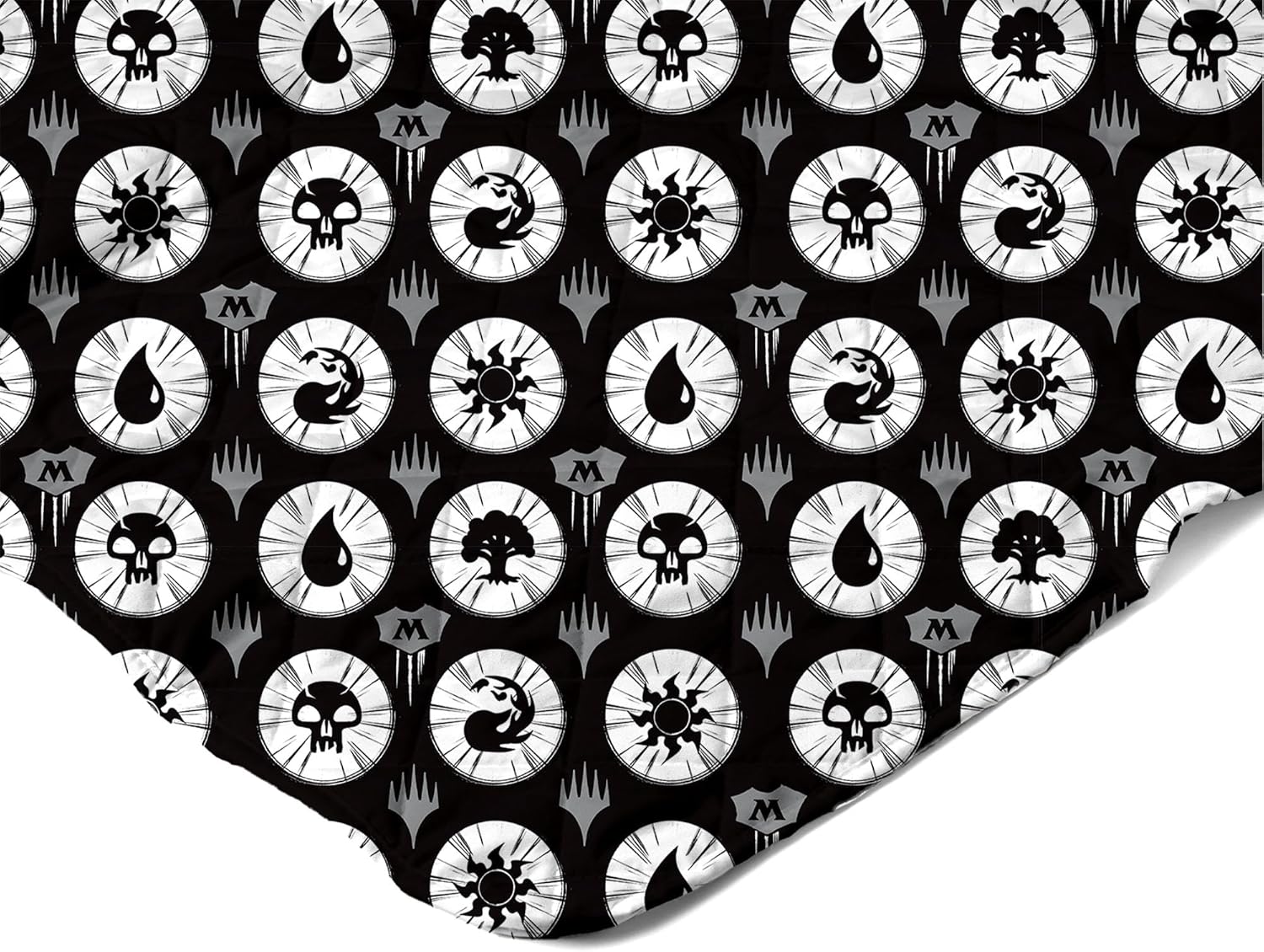 Northwest Magic The Gathering Animated Magic Full/Queen Quilted Blanket, Comfy Throw, Adults Boys Girls, Soft Lightweight Bedding for Bed, or Couch, 90 x 90 inches