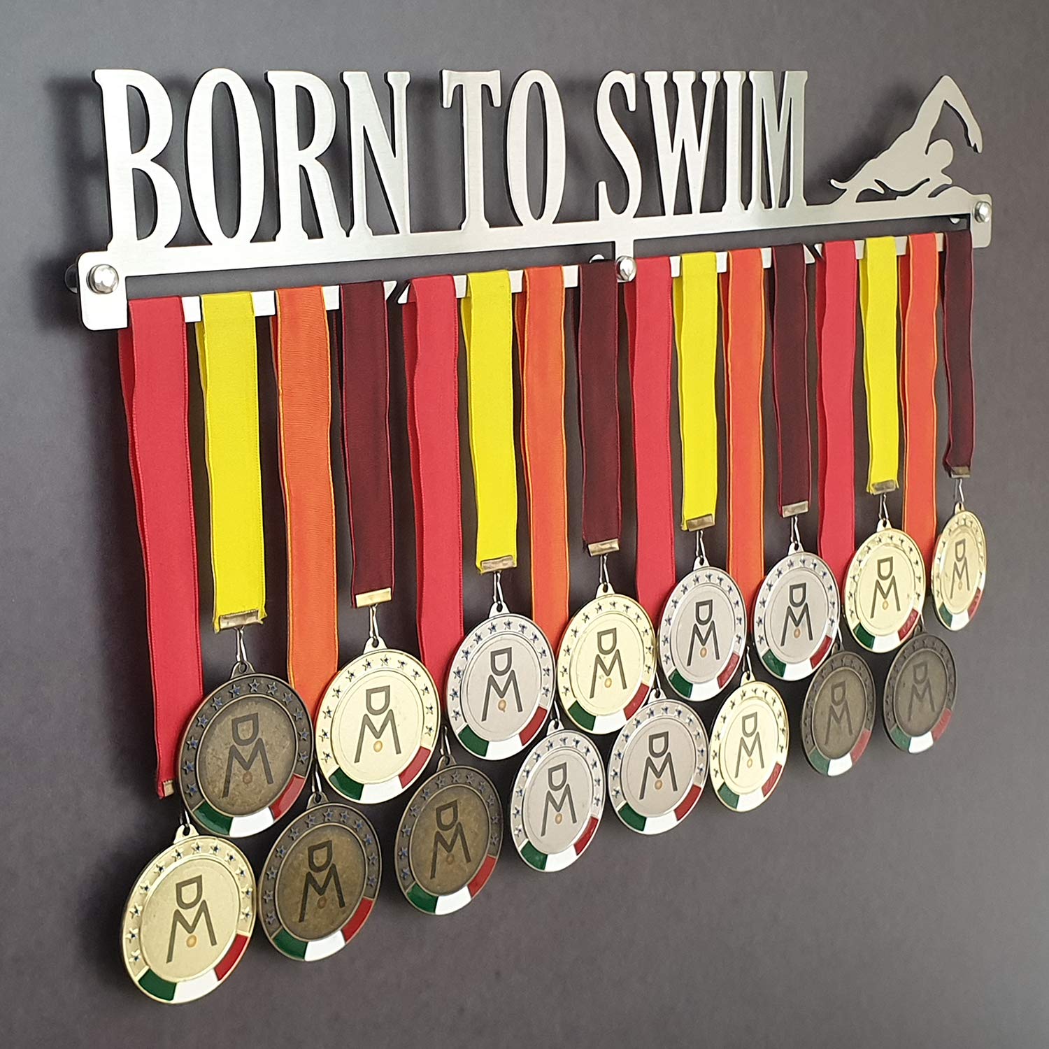MEDALdisplay "Born to Swim - Wandmedaillenhalter zum Schwimmen - Bringen Sie bis zu 30 medaillen - Rostfreier Stahl 100% hergestellt in Italien