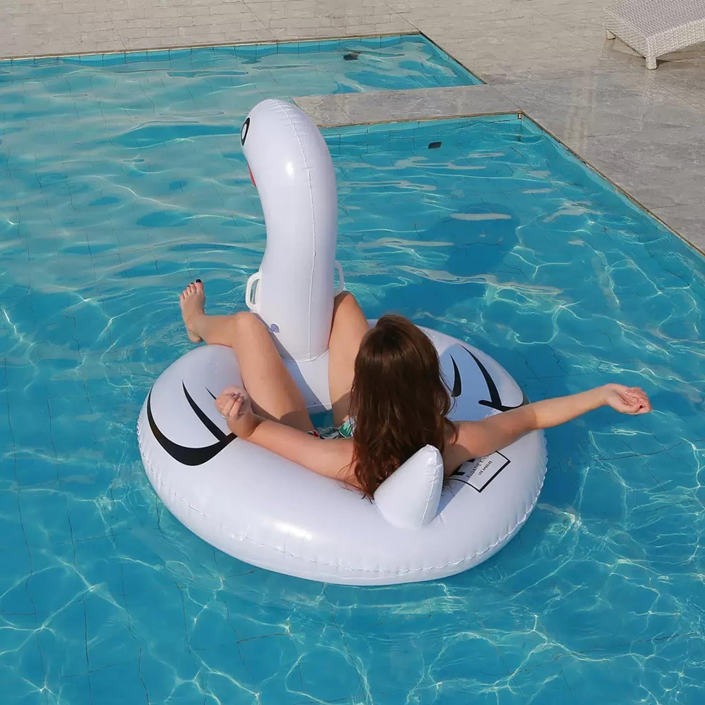 Flotteur de Piscine Swan, Flotteur de Piscine géant 47, 24 Pouces, flotteurs gonflables piscines d'animaux en PVC pour Adultes et Enfants, Blanc