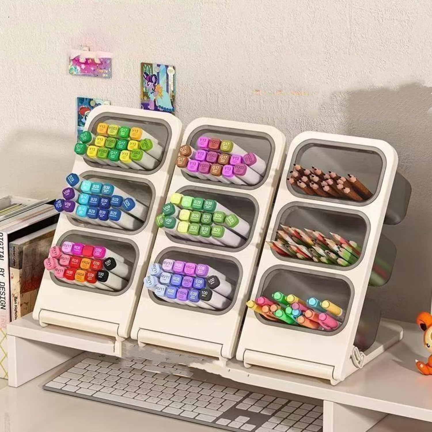 机上ペン収納ボックス デスクオーガナイザー ペン立て 一体設計 縦置き 斜め挿入 ペンスタンド メイクブラシホルダー 大容量 卓上収