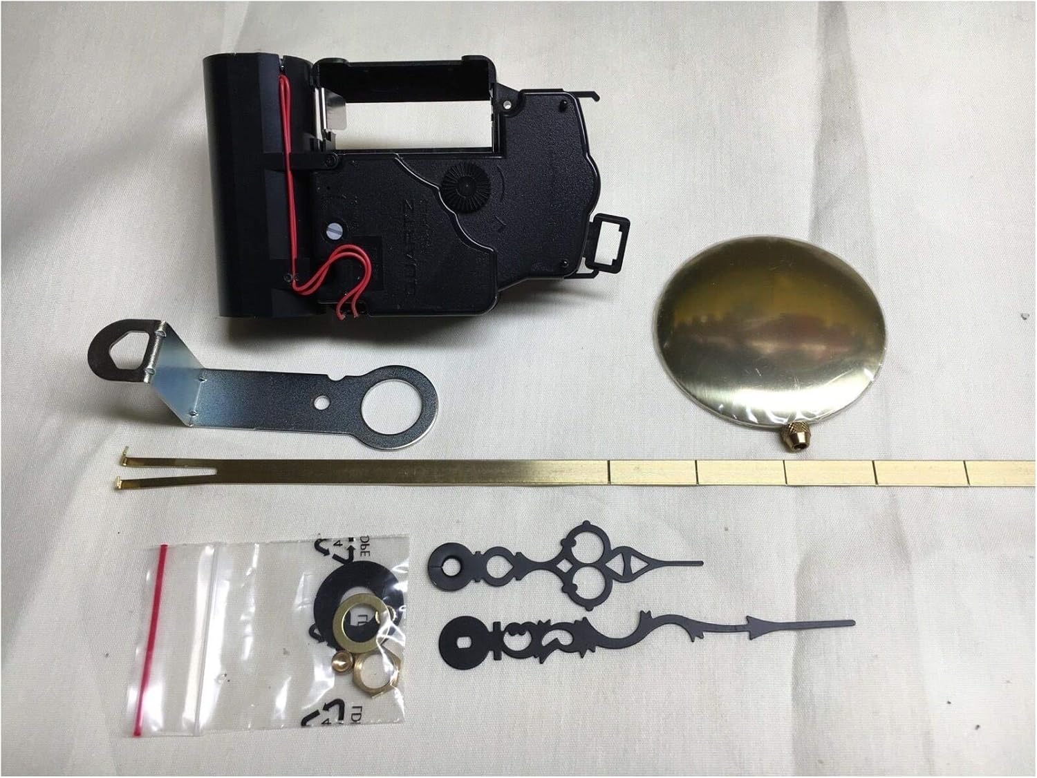 Galapagoz Takane Westminster Chime Pendulum Battery Clock