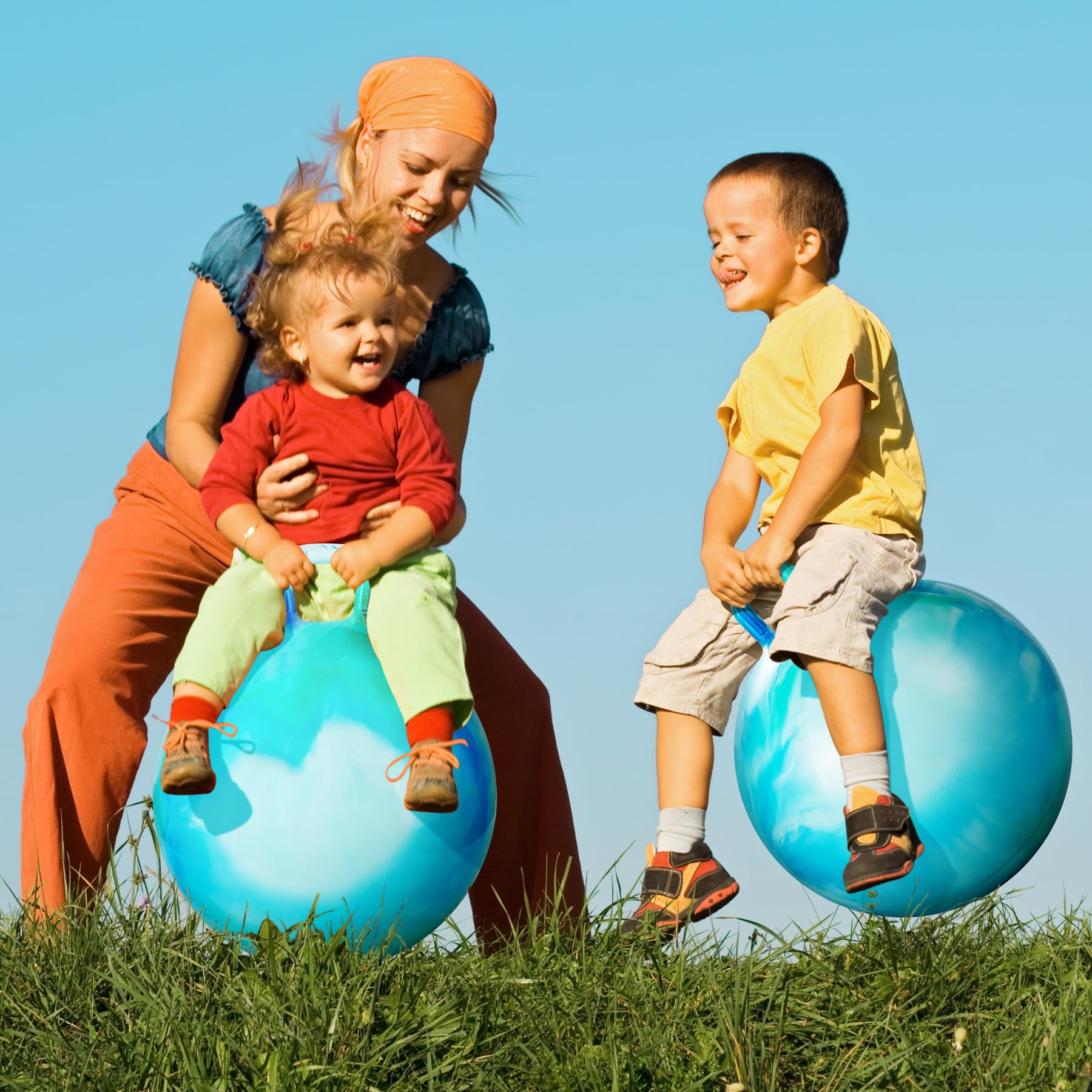 U&C Planet Paquete de 2 Balones Saltadores 45 cm Pelota de Salto para Niños 3-8 Pelota de Saltar Hinchable con Bomba Apto para Uso en Interiores y Exteriores Regalo Ideal