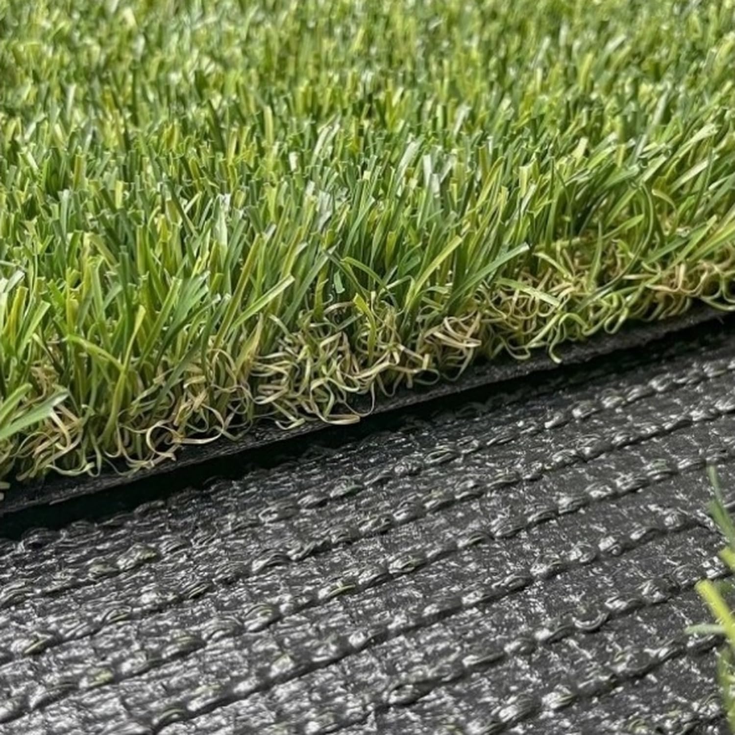 GrecoShop Prato Sintetico 2x10 m Tappeto Erba Artificiale Altezza 20 mm Manto Erboso Drenante per Giardino Terrazzo Balcone Esterno Realistico Resistente UV Facile Installazione