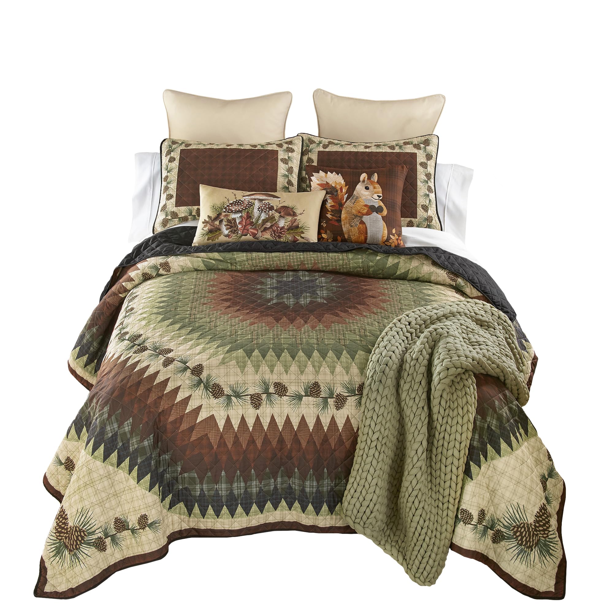 Donna Sharp Pine Circle Quilted Bedding Set - 3-Piece King Size Quilt Set - Includes 1 Quilt and 2 King Pillow Shams - Machine Washable - Traditional Design