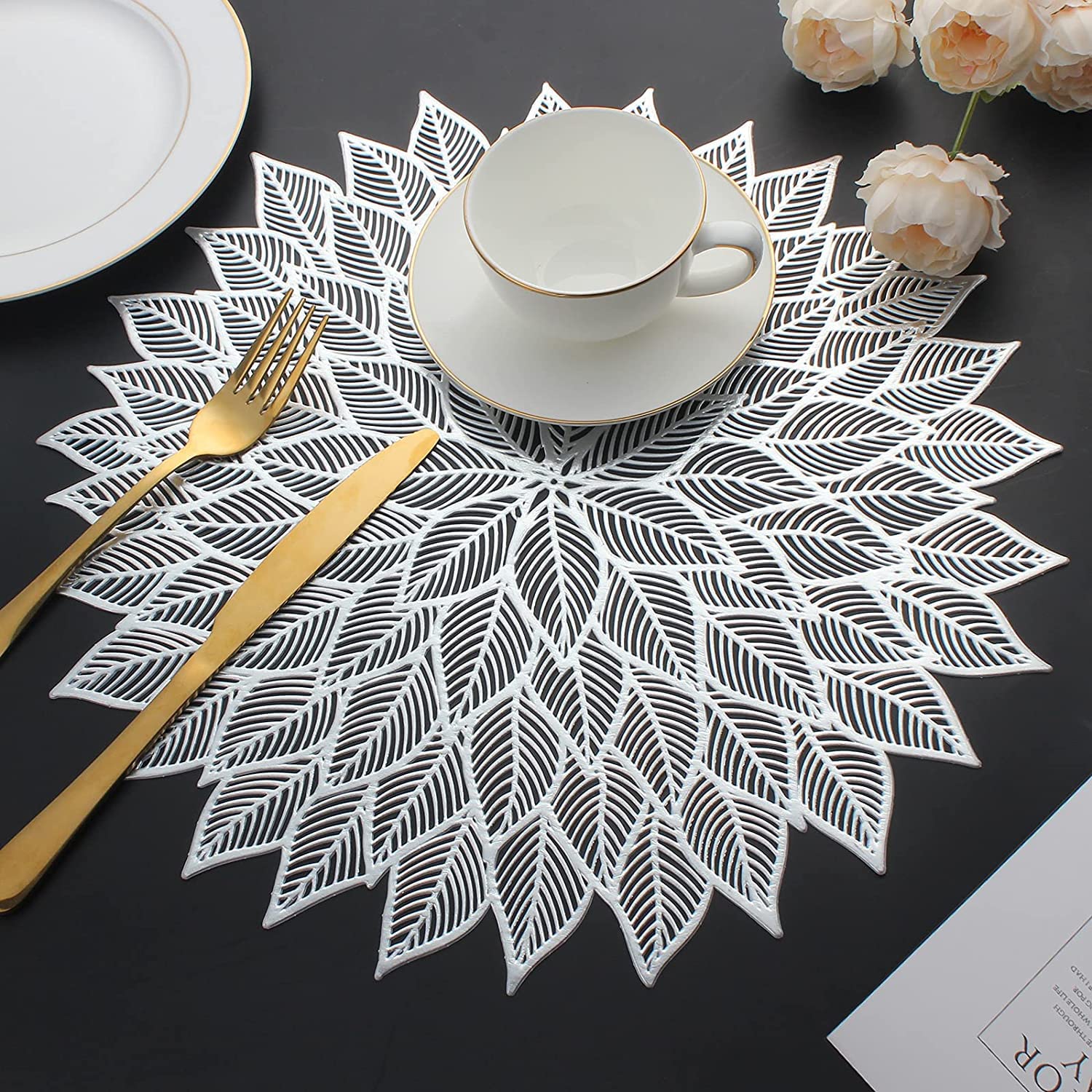 Placemat for Dining Table/Beautiful Design Mat for Bed-Side/Center Table/Shelves - Pack of 1 (Golden Octagon Mat) — Amazon image 13