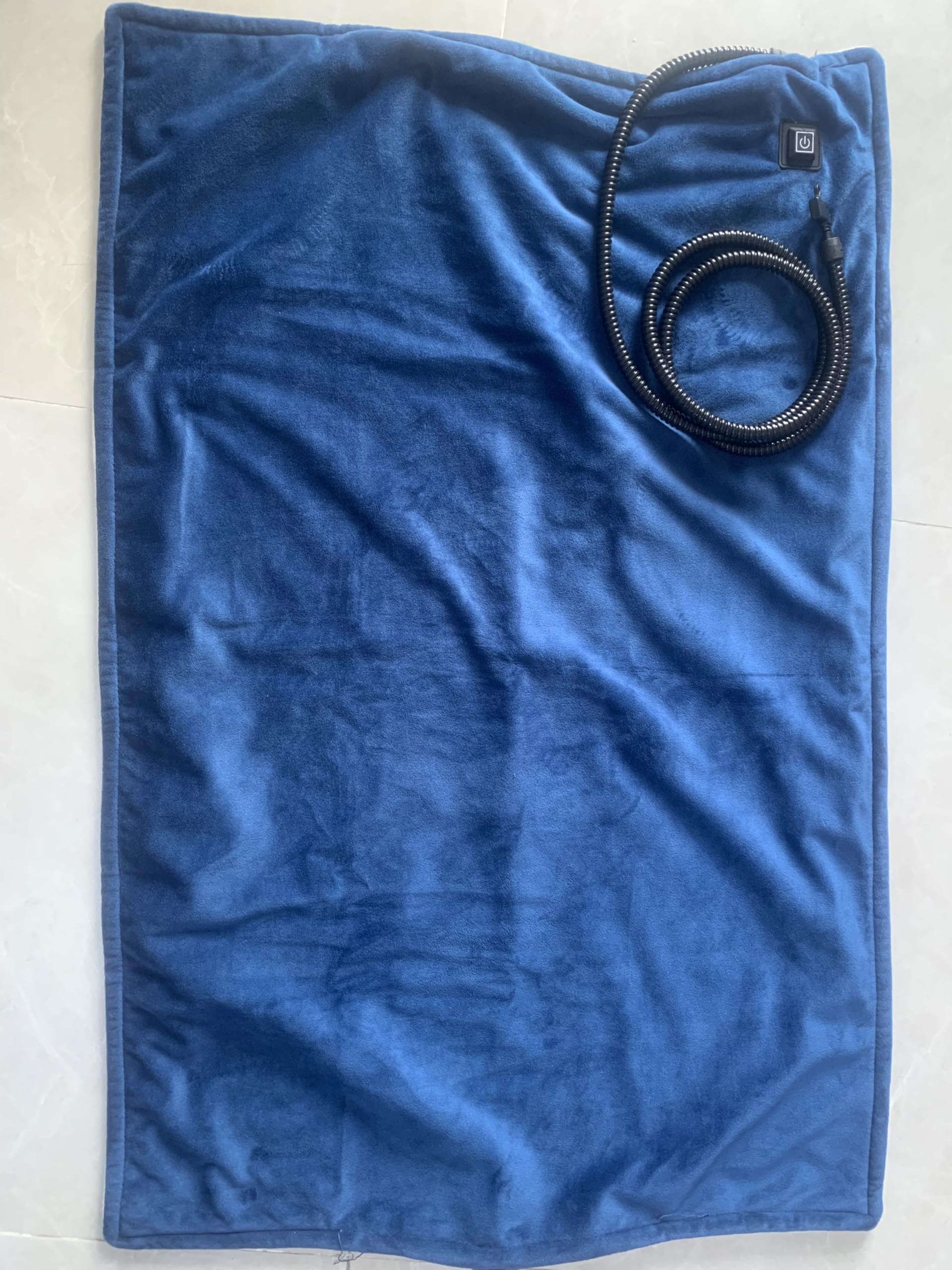 MARUNDA USB Pet Heating Blanket, Heated Dog or Cat Bed Indoor,3 Adjustments Provide The Most Comfortable Temperature for Pets, Chew Resistant Steel Cord,Easy to Clean.