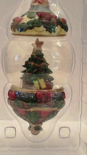 Miniatura 2 de Kirkland Signature - Adorno coleccionable de globo de agua