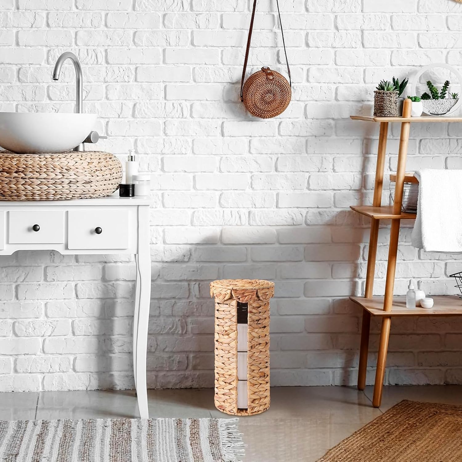 Wicker Toilet Paper Holder with Lid, Woven Paper Roll Holder Boho Rattan Toilet Papers Roll Stand for Bathroom Organizer and Storage Farmhouse Tissue Storage for 3 Mega Rolls(Water Hyacinth)