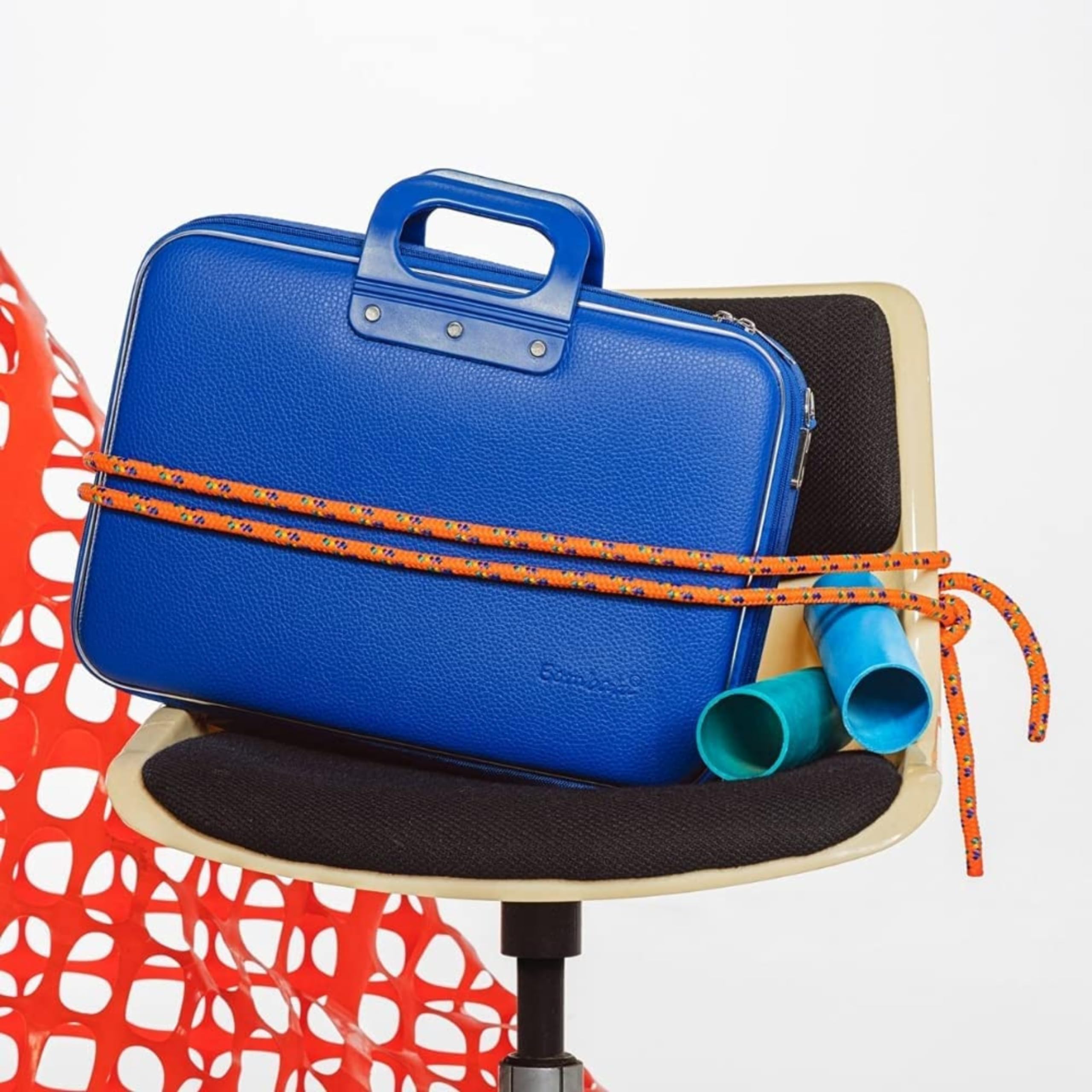 Bombata 13インチ PCバッグ ブラック編み込みデザイン ビジネスバッグ Bombata（ボンバータ） bombata pcバッグ レディース メンズ 肩掛け