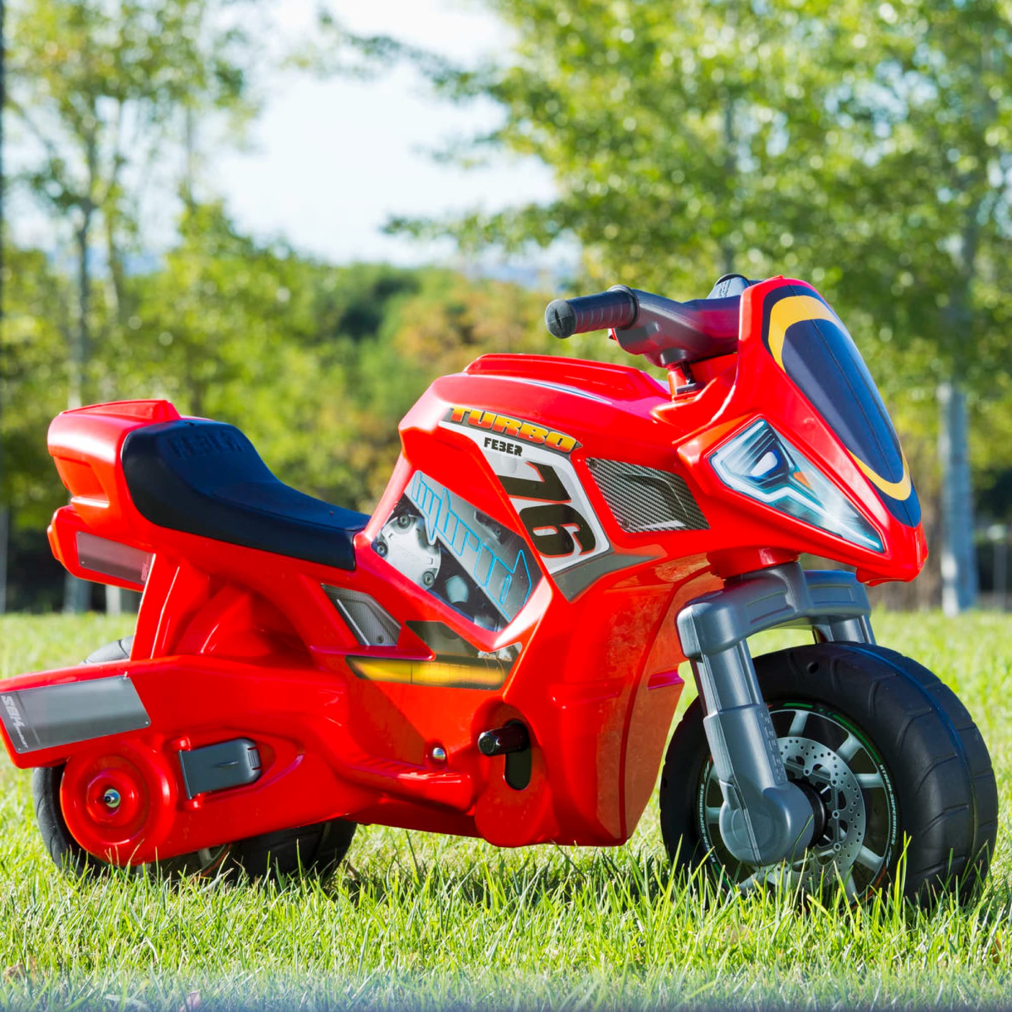 FEBER - Motofeber Turbo Hybrid 6V, Moto a Batteria e Primi Passi, per Bambini e Bambine a Partire dai 3 Anni, Famosa (800013781)