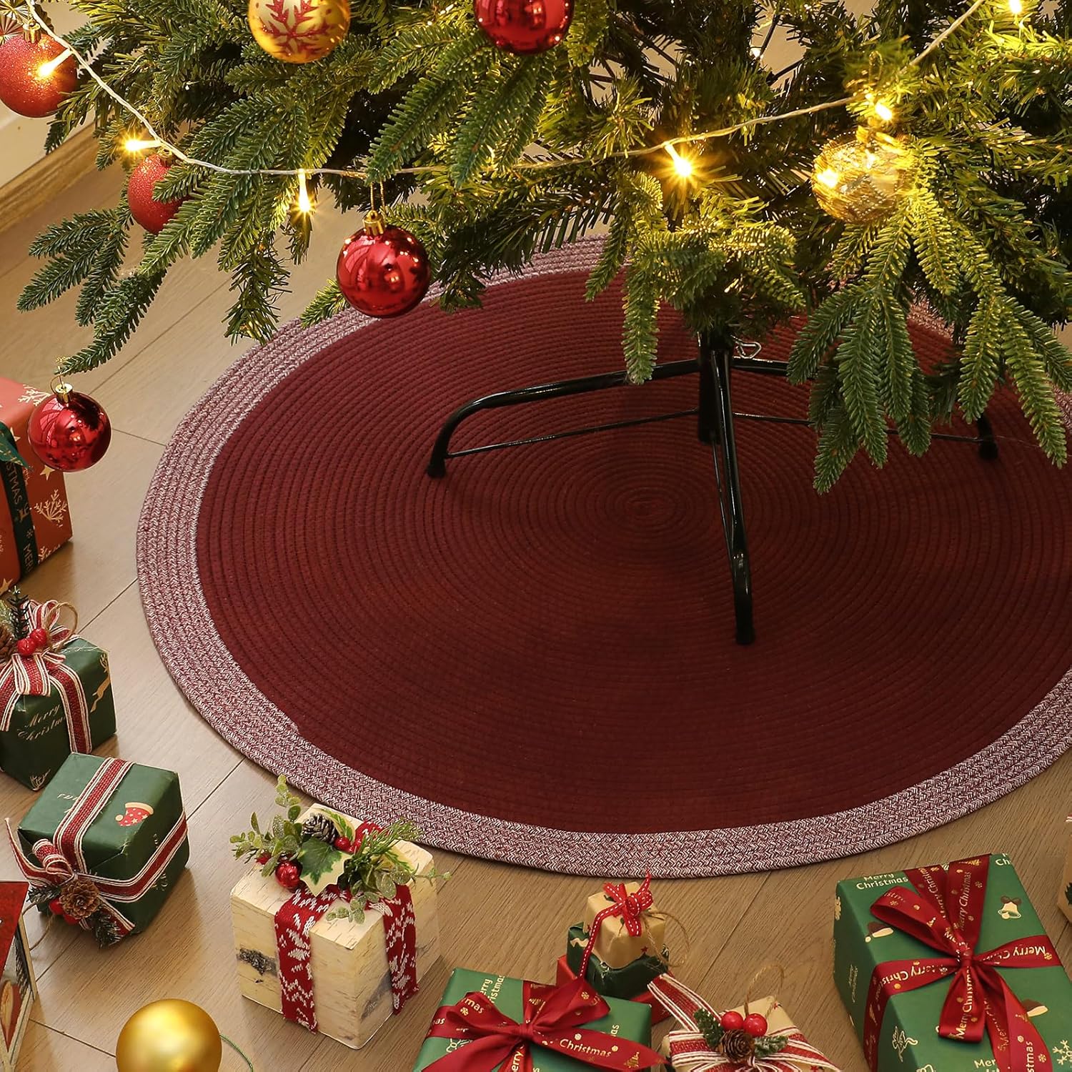 Soulchen Christmas Tree Stand Mat 35" Reversible Round Under Christmas Tree Pad Protects Floors from Spills Scratches Absorbent for Winter Holiday Party Indoor Outdoor Xmas Decorations (Red)