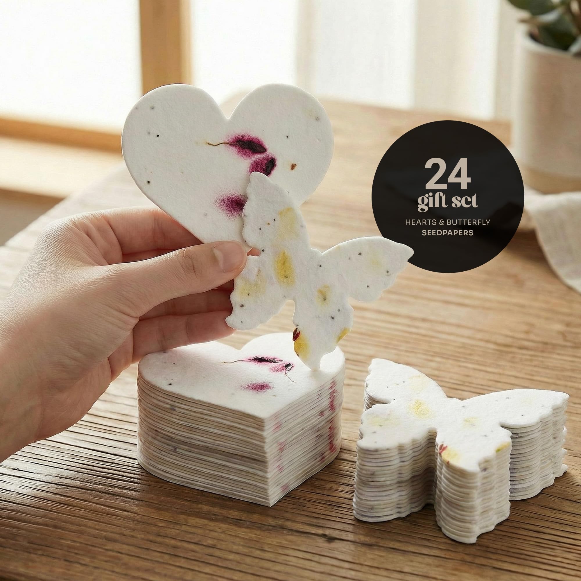 48 piezas de papel de semillas plantables – 24 corazones y 24 mariposas incrustadas con semillas de flores silvestres para despedida de soltera, regalo de boda, cumpleaños y otras
