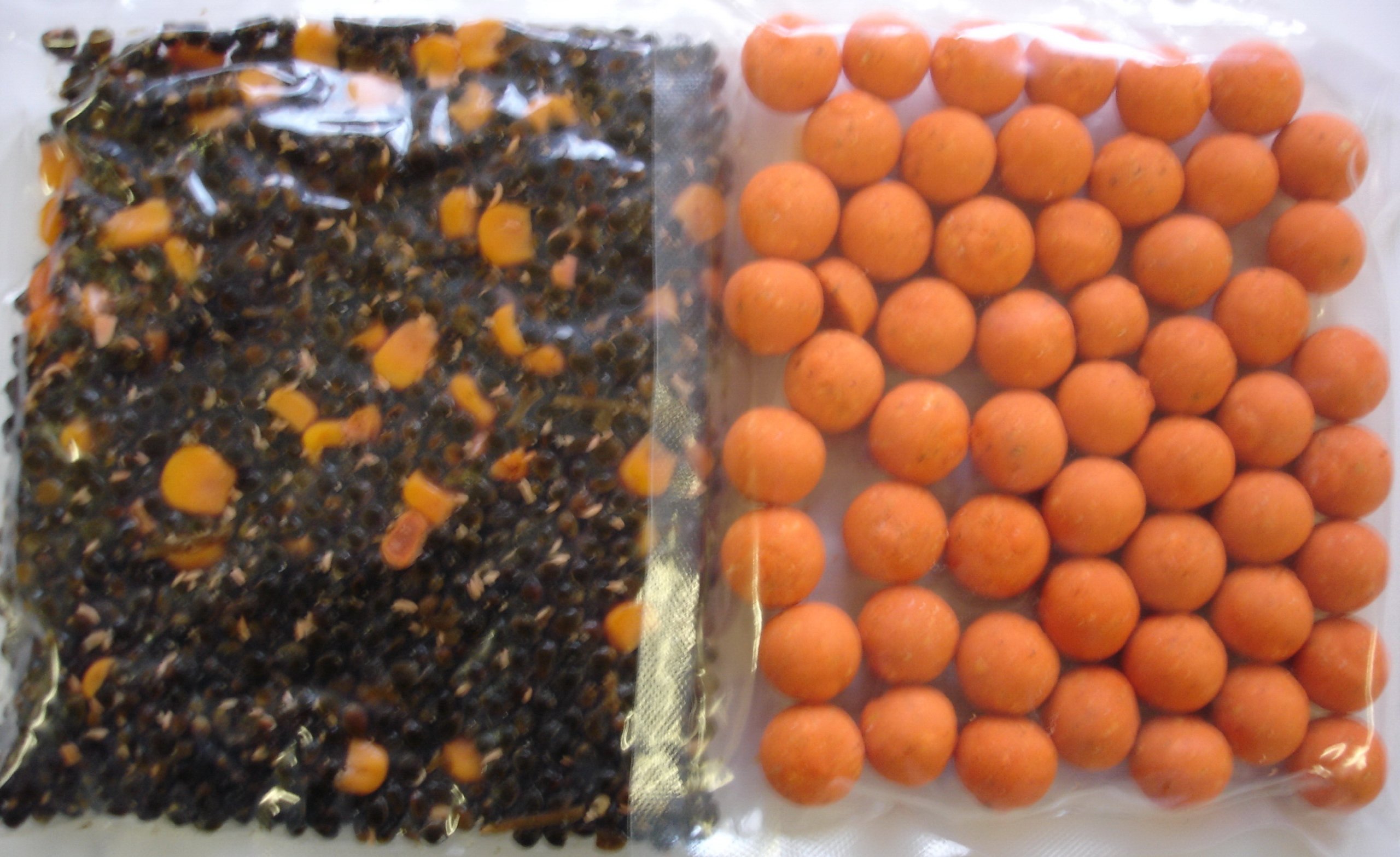 Scopex Flavour Bait Pack. Bolies + Hemp & Corn Mix