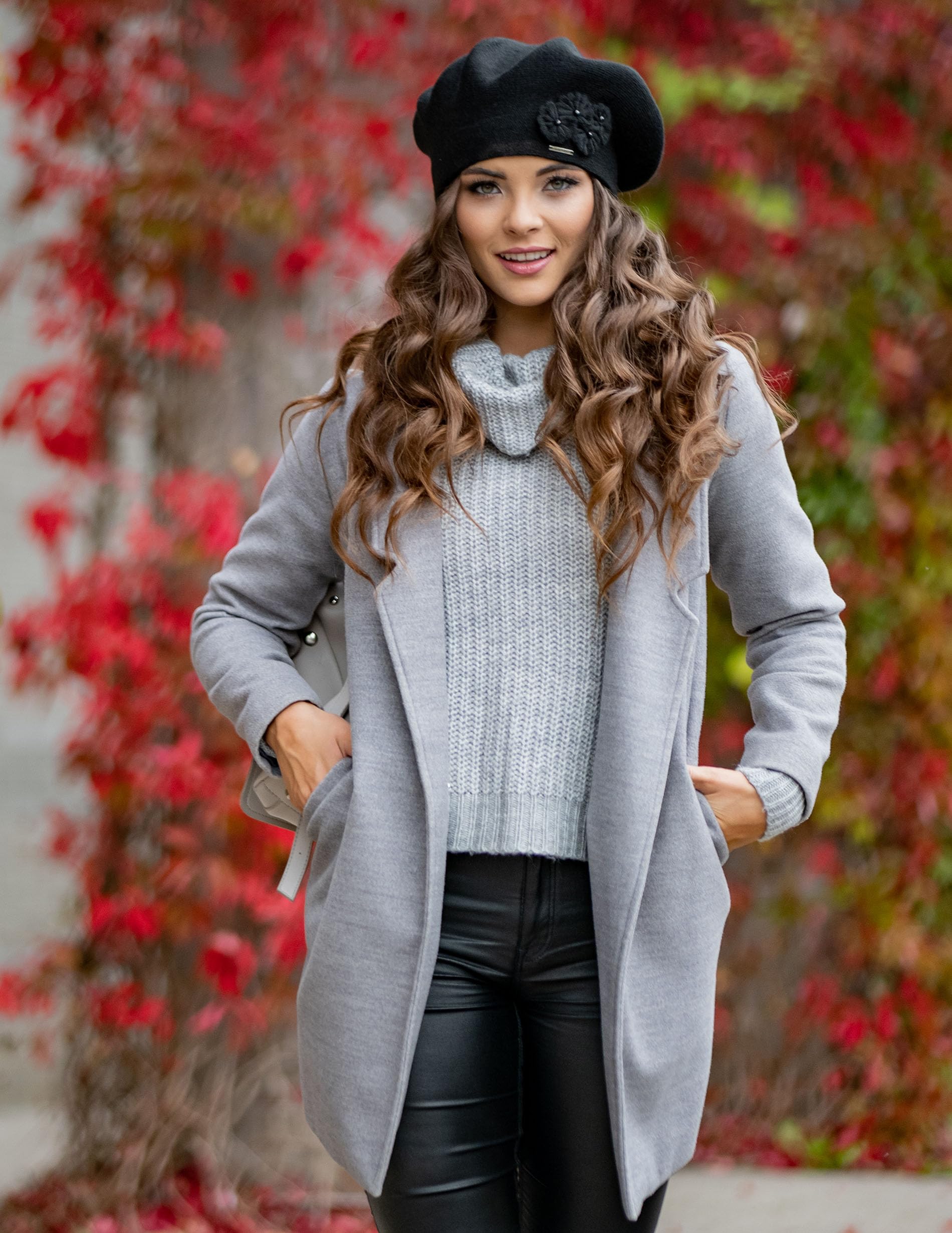VIVISENCE Baskenmütze Damen Elegant Blume Warm Herbst Winter Accessoire 7006