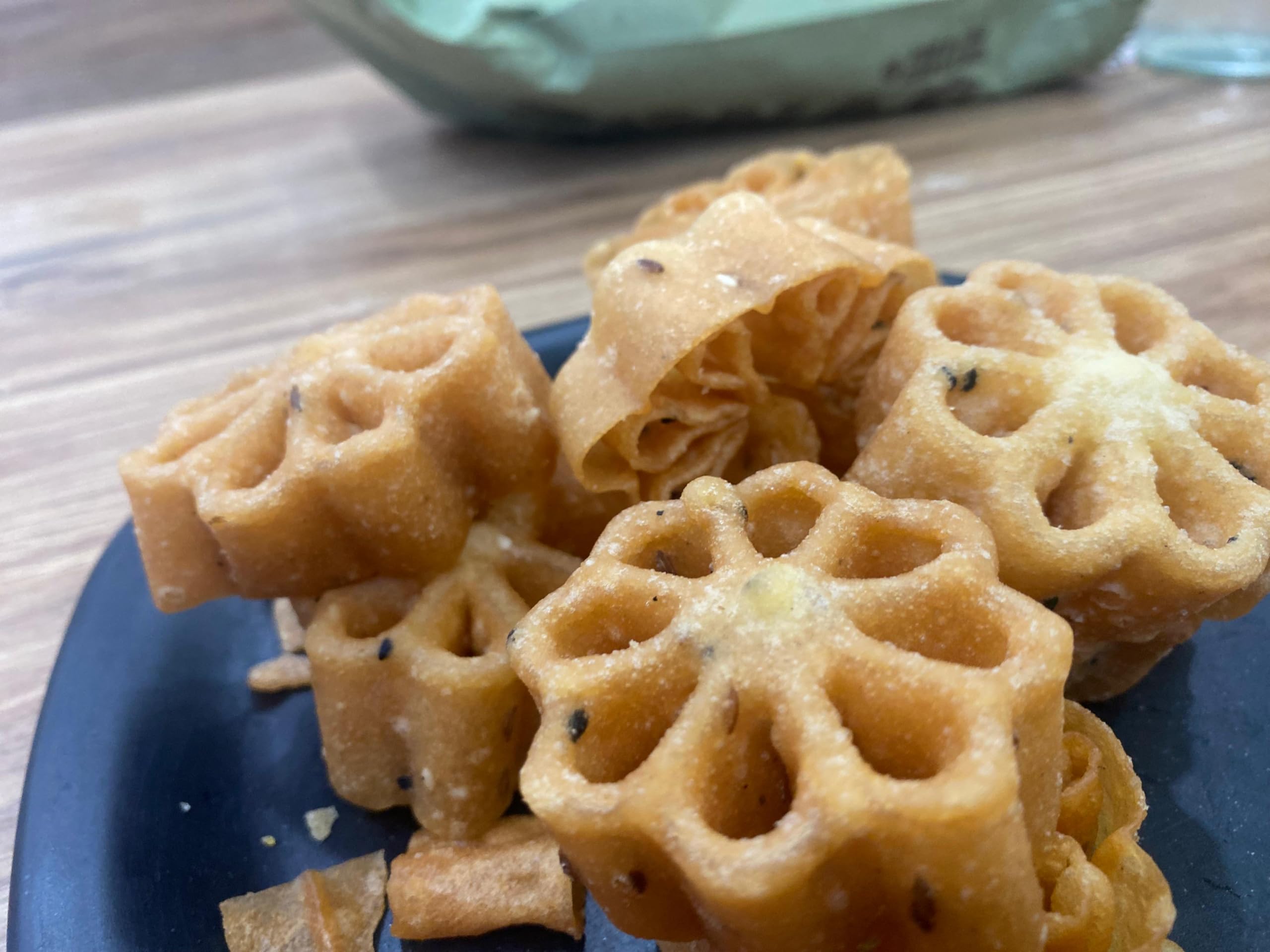 Worth2Deal Kerala Special Tea Time snacks Mini Achappam 400 Gram | Traditional Kerala rose cookies made with rice flour and coconut milk, perfect for an authentic Kerala tea-time experience | Rosette Cookies | rose cookies - Image 3 thumbnail