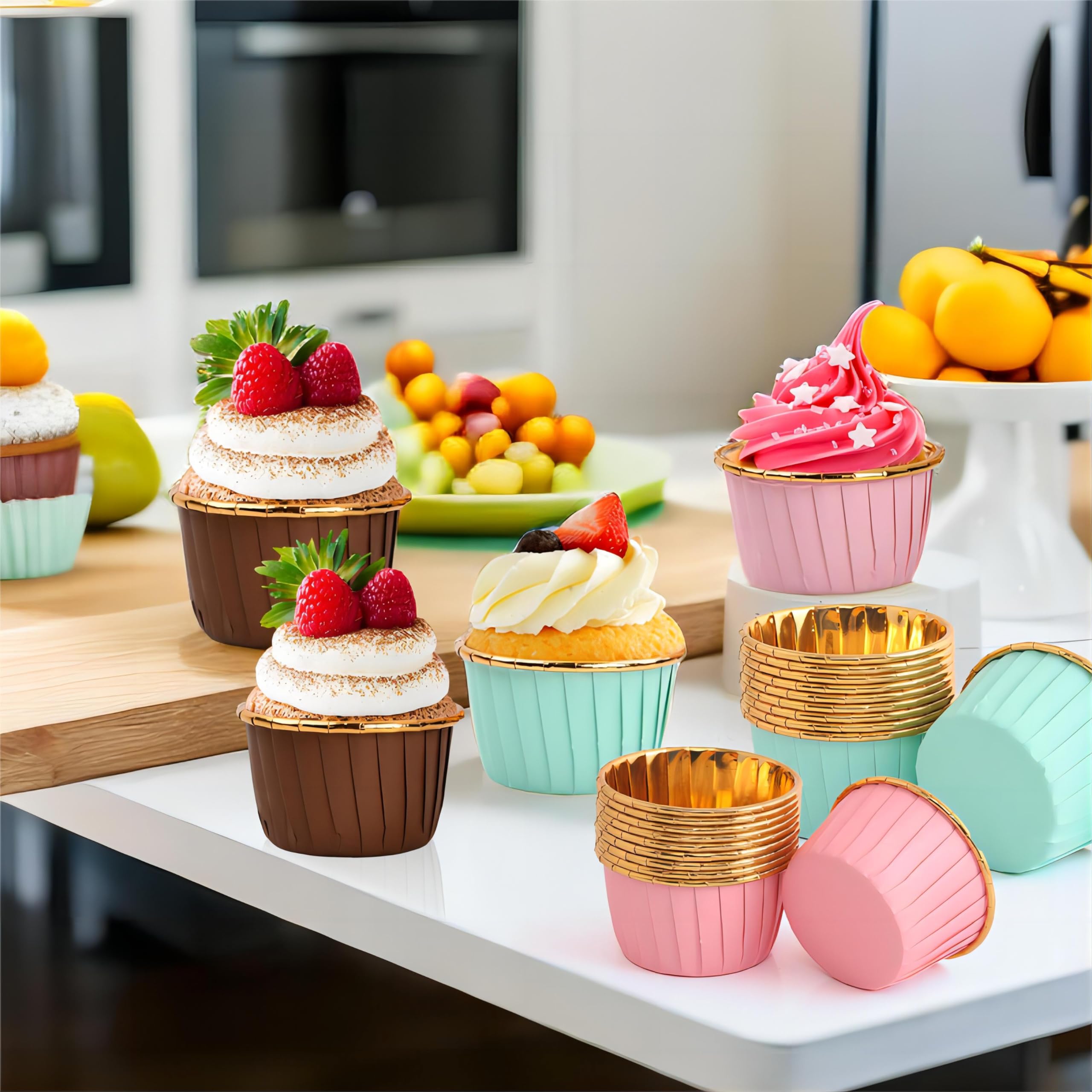 150 Pcs Pirottini da Forno USA e Getta(in 3 Colori Misti), Stampi di Carta da Forno per Muffin, Tazze di Cottura in Carta Monouso, Pirottino Cupcake con Fodere in Lamina per Compleanni/Feste/Natale