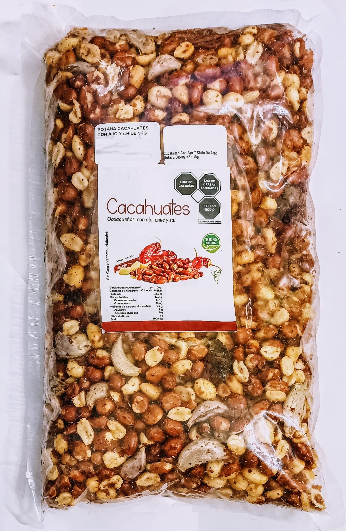 Solone orzeszki ziemne ze smażonym czosnkiem Golden Crisp i smażone chili z drewna Oaxaok. 1 kg.