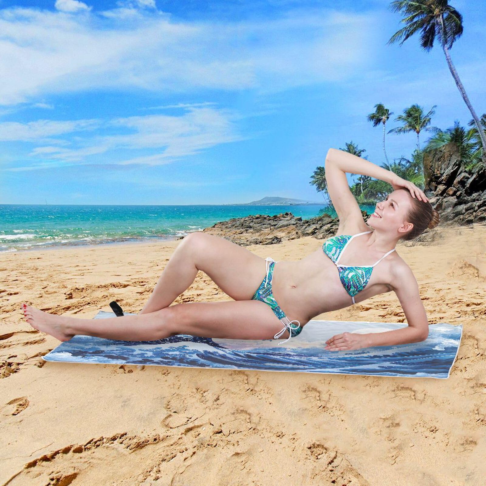 Amazon.com: Kigai Japanese Style Waves Microfiber Beach Towel