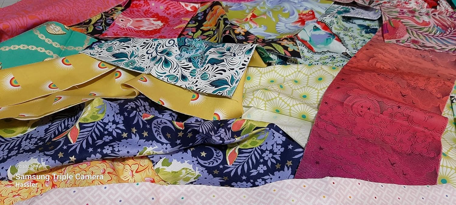 Tula Pink Fabric Scraps Pack 100% Cotton Fabric lot - More Than 2 Yards