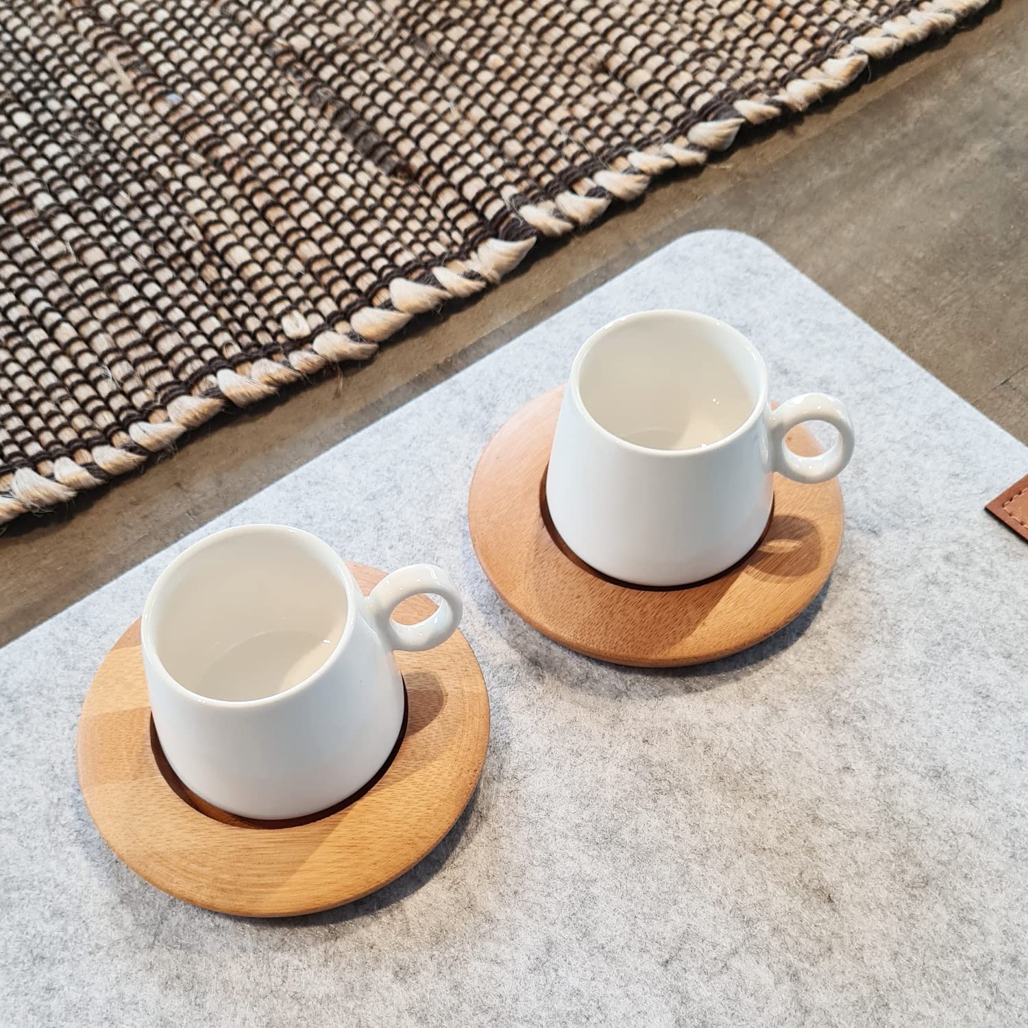 MACOSA TT10394 Espressotassen modern 2er Set Keramik Bambus-Untersetzer  Keramiktassen Mokka-Tassen Espresso Holzuntersetzer Tassenset Untertassen :  Amazon.de: Kche, Haushalt & Wohnen