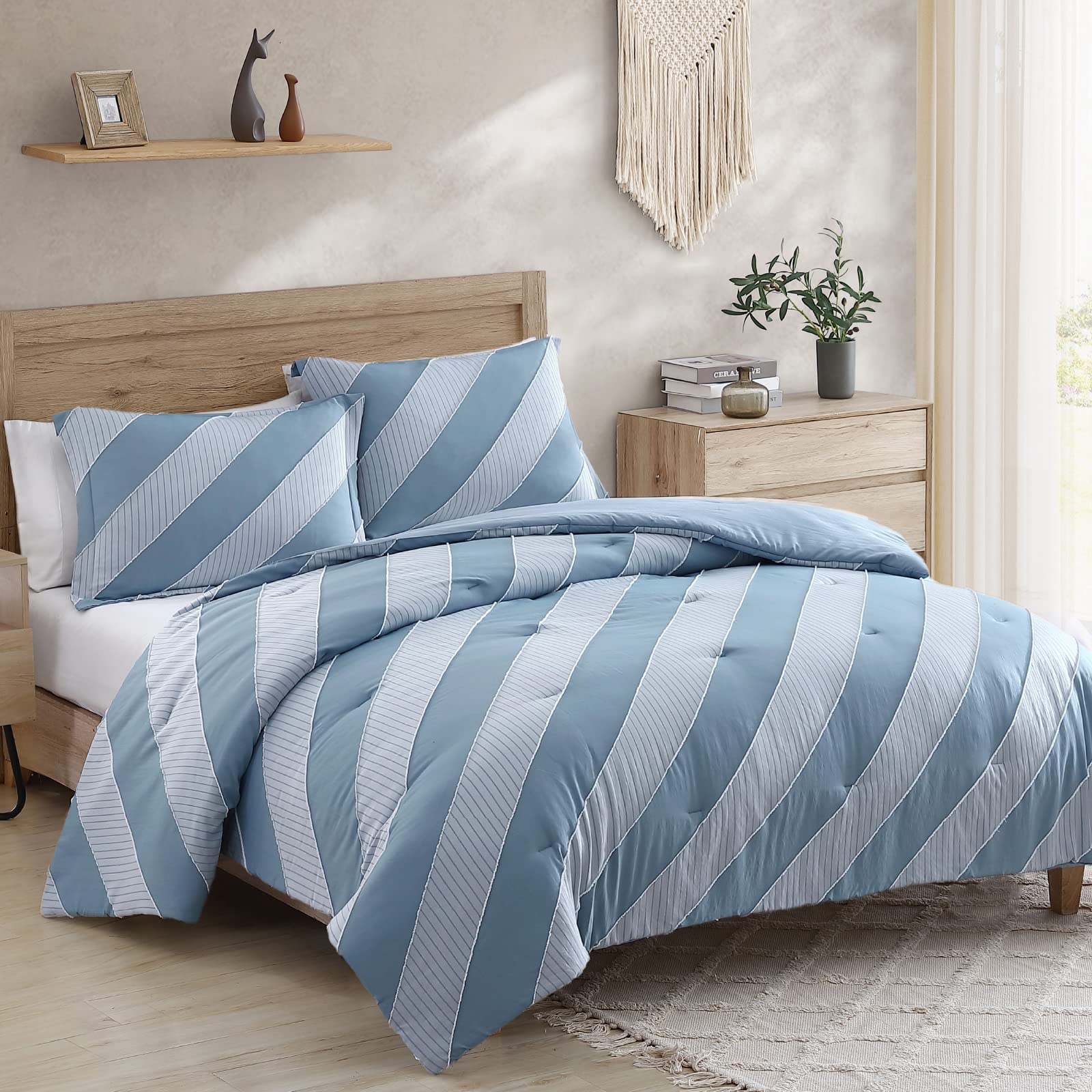Walensee King Comforter Set Clipped Jacquard Stripe 100 Polyester Soft