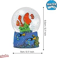 Vista 3 de Globo de agua - Peces de arrecife de Deluxebase. Globo de nieve con pez payaso o figurita de Tang azul. Globo de cristal con purpurina con figurita