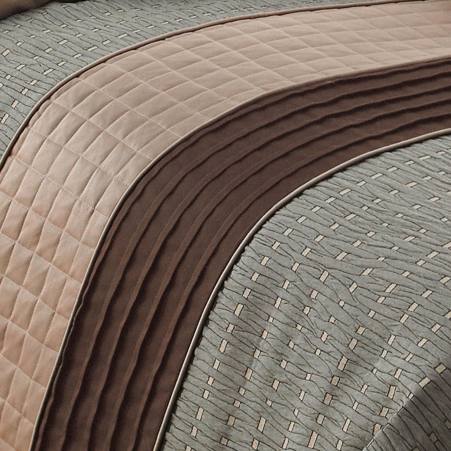 Riverbrook Home Elite Collection Comforter Set, Queen, Lexia - Brown/Multi, 7 Piece Set