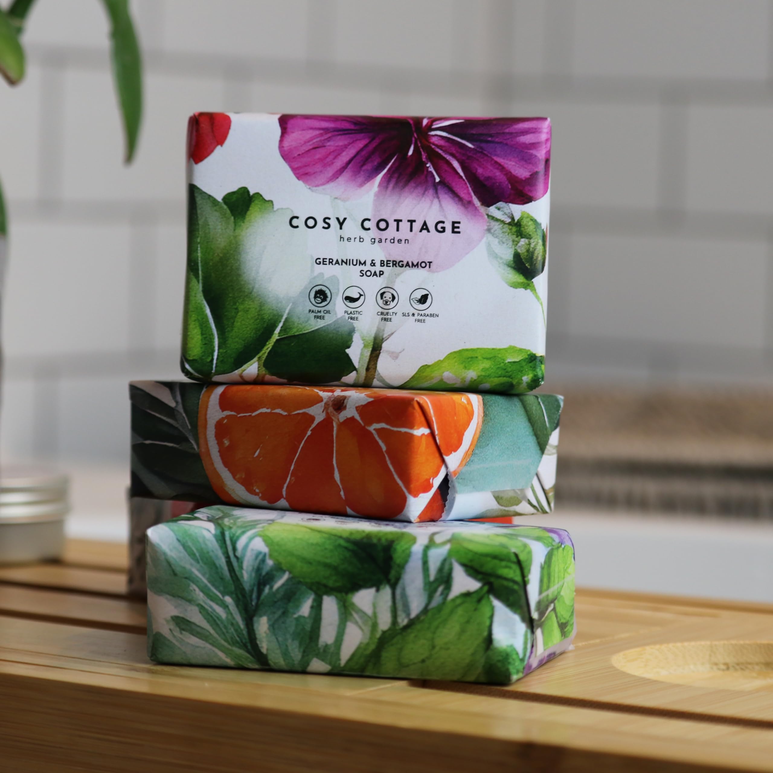 Cosy Cottage Herb Garden Geranium & Bergamot Soap Bar 120g, Cranberry, 120 g (Pack of 1) - Image 3