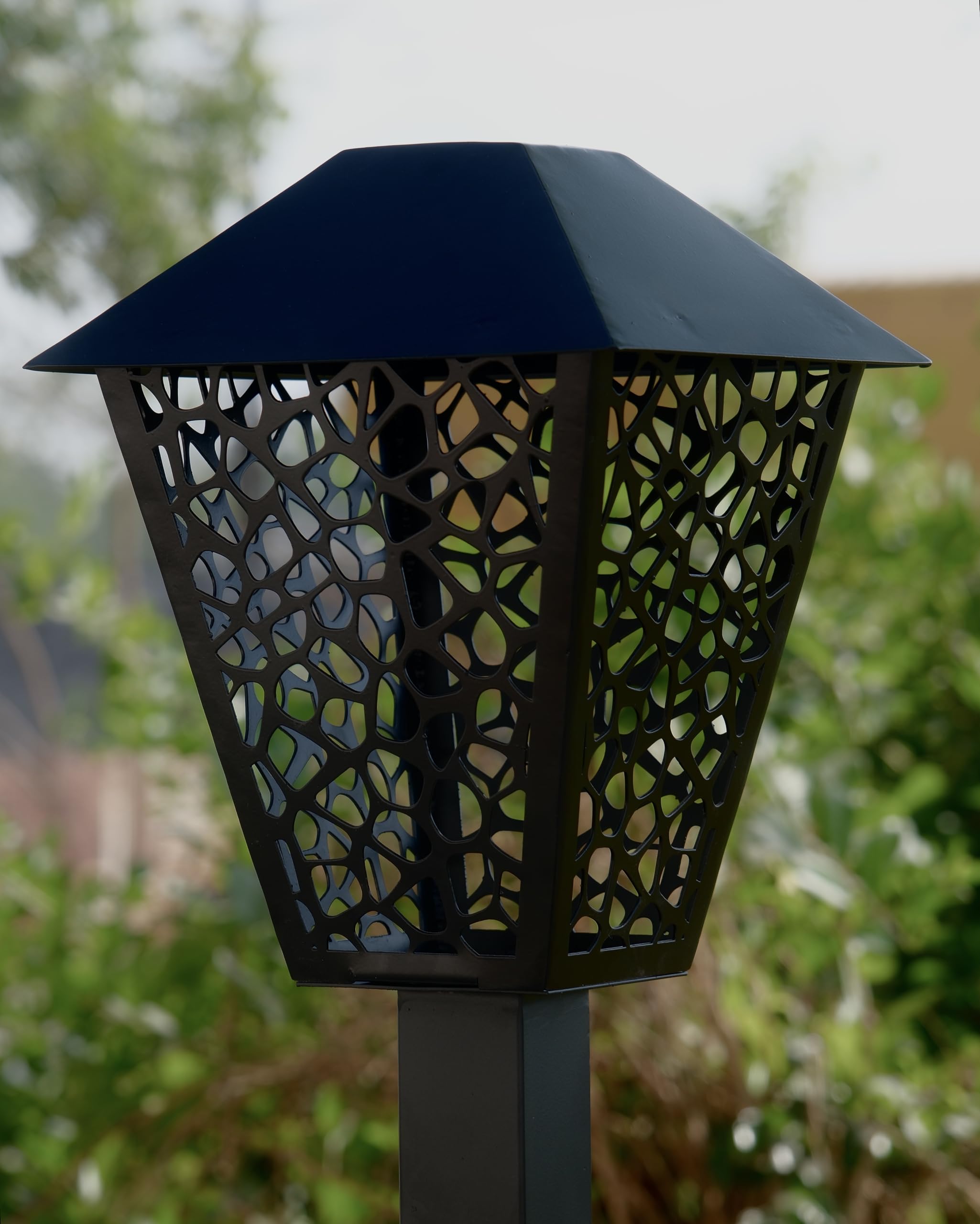 Serene Metal Lamp-image-23