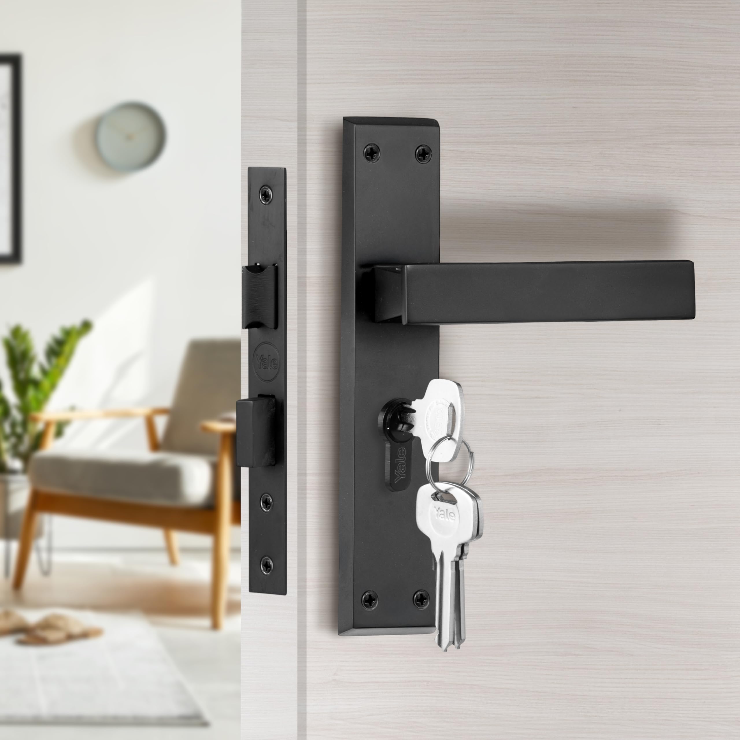 Yale YECM-405-8P-TT-BM Mortise Door Lock for Bedroom/Home/Office/Hotel Suitable for Left/Right Handed Doors, Handle Set Comes with 8" Backplate Thumb Turn, 3 Keys Cylinder and Lock Body (Black Matt)-image-3