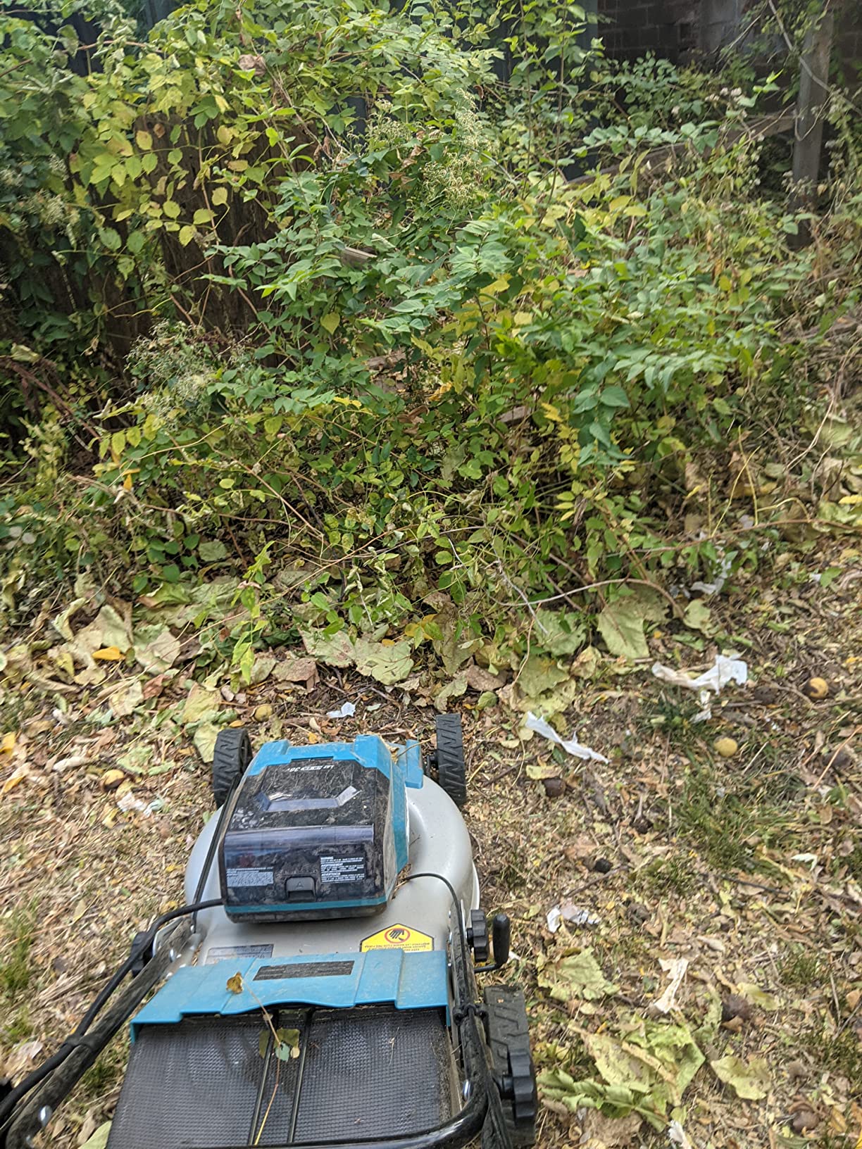 33/mo Finance Makita XML03CM1 36V (18V X2) LXT® Brushless 18" Lawn