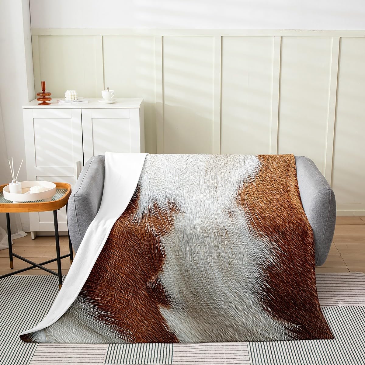 Brown and Beige Cowhide Fleece Throw Blanket Super Soft Cozy Cow Fur Print Flannel Blanket for Kids Women Adults Farmhouse Plush Blanket Wild Animals Fuzzy Blanket for Sofa Bed Couch(60x80 Inches)
