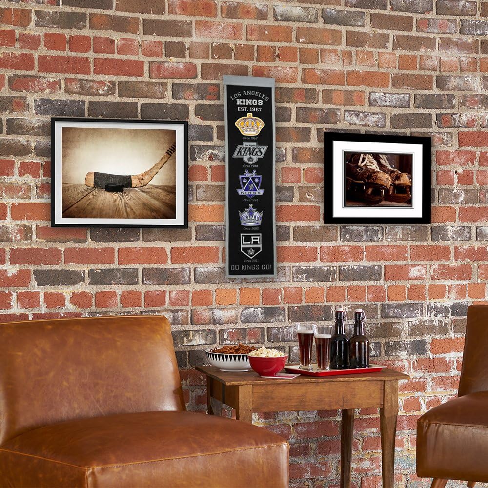 Winning Streak Sports NHL Chicago Blackhawks Heritage Banner - Wall Decor for Sports Fans : Sports Fan Wall Banners : Sports & Outdoors