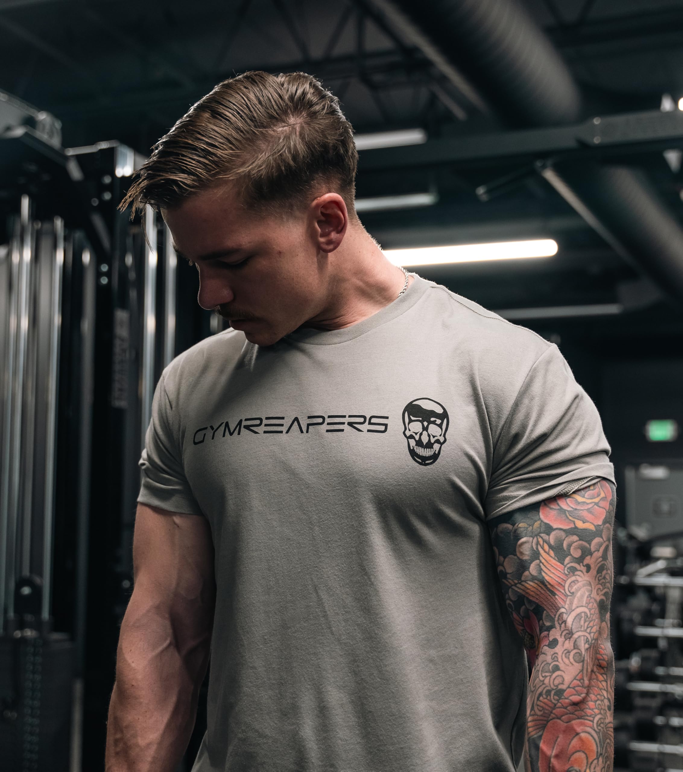 Gymreapers Camiseta de manga corta que absorbe la humedad para hombre, camisas de entrenamiento de cuello redondo, camiseta casual de algodón para el gimnasio