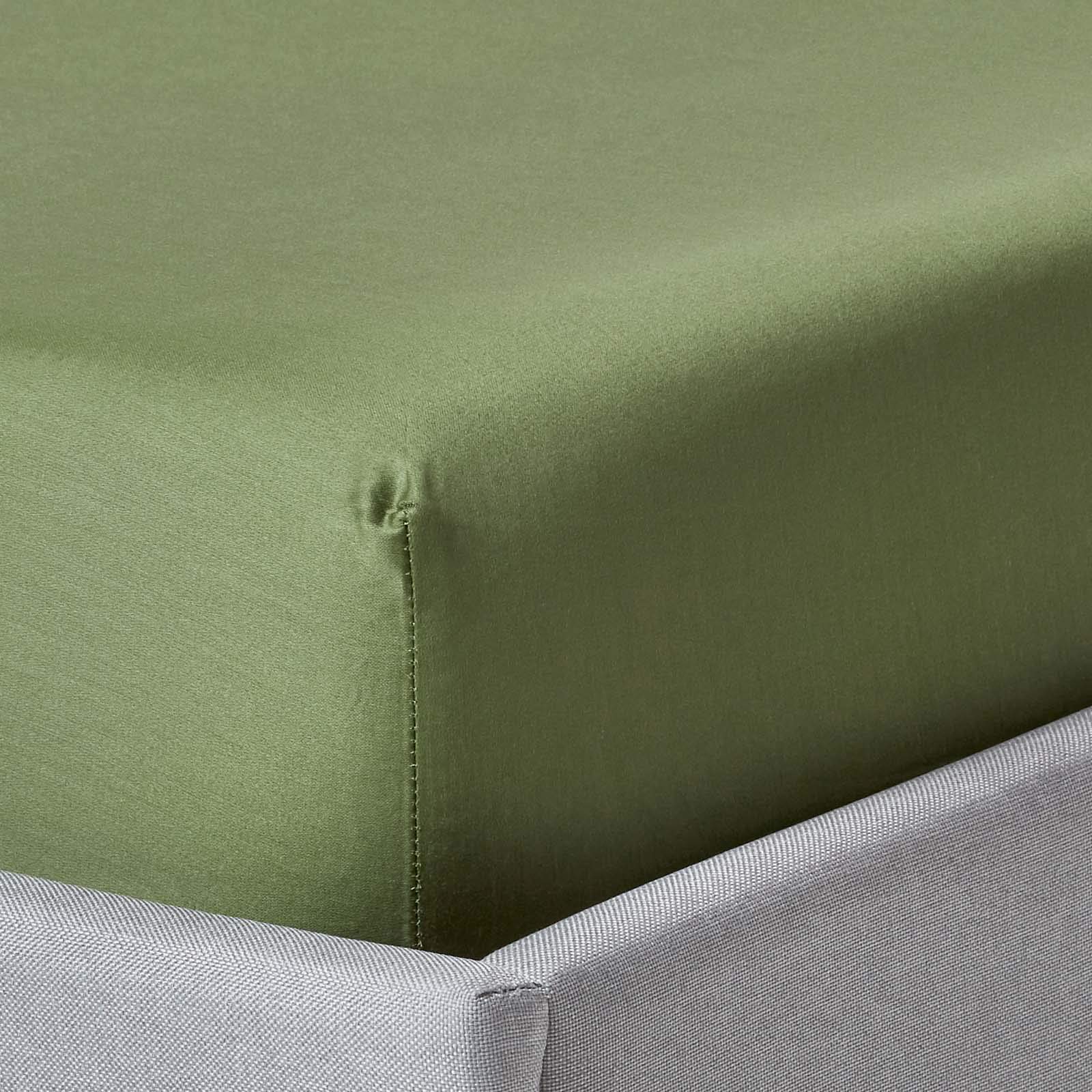 HOMESCAPES Organic Cotton Green Fitted Sheet (12”) Single 400TC 600 Thread Count Equivalent Bed Sheet with Fully Elasticated Skirt