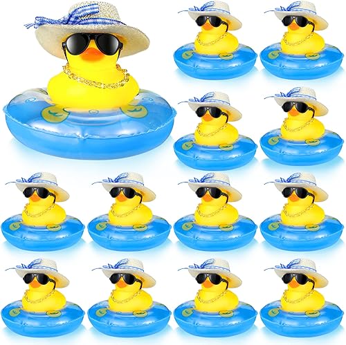 Juego de 24 juguetes de baño de pato amarillo de goma de verano, decoración de tablero de pato con mini sombrero de sol, collar de anillo de