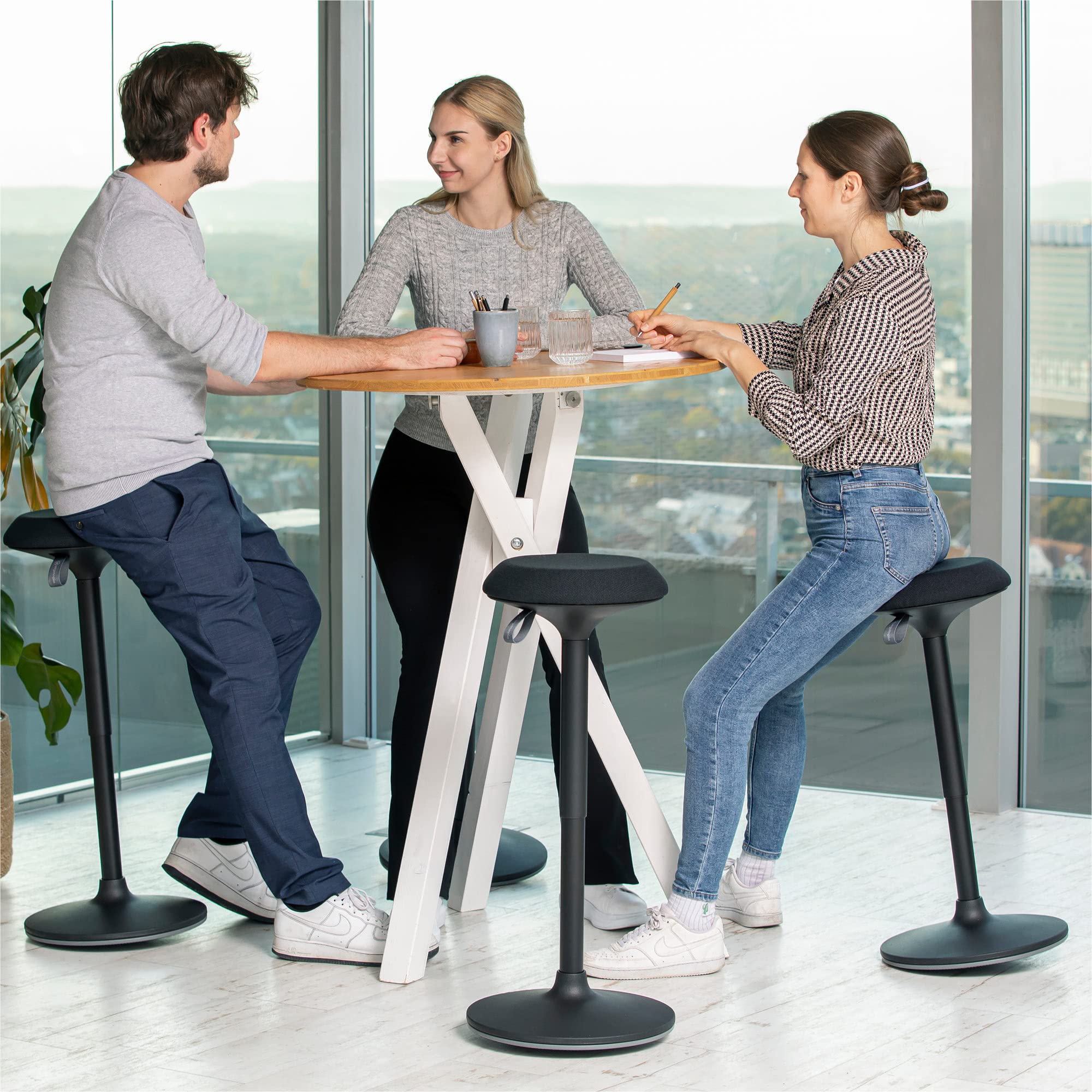 Ergotopia Tabouret Ergonomique Dyko - Tabouret de Bureau avec Effet Oscillant - Assise Réglable de 56 à 83 cm - Siège Rotatif à 360° avec Pied Dynamique - Chaise Haute Assis Debout
