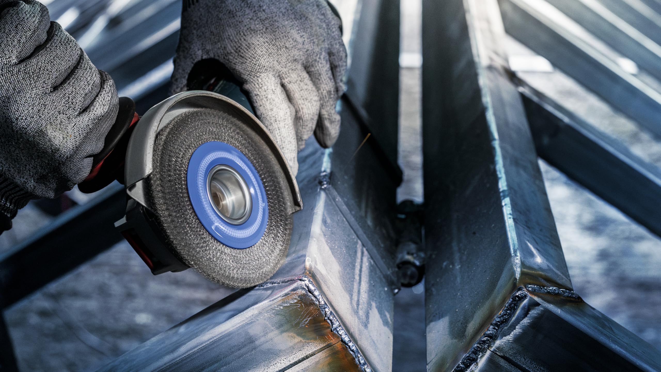 Amazon | ボッシュ(BOSCH) X-LOCK ワイヤーブラシ 115mmφ (ステン0.5