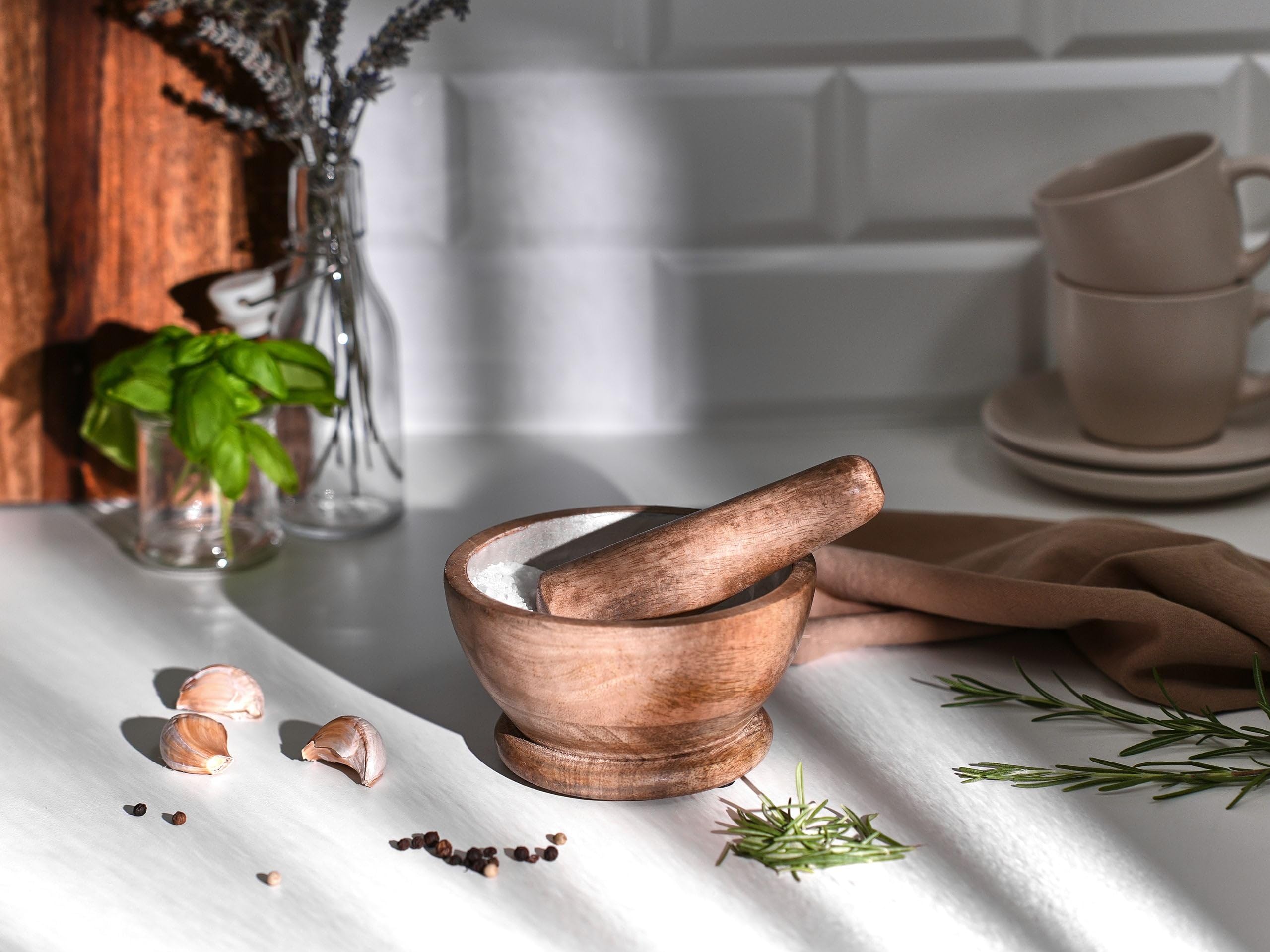 Mortier et Pilon en Bois de Manguier Fait Main Accessoire Cuisine Marron et Blanc Qena