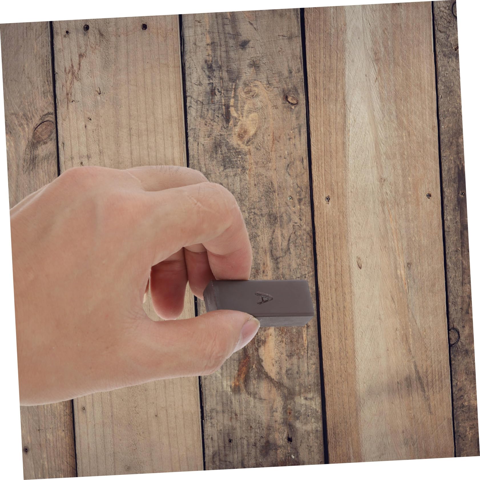 44 Pièces Kit Cire de Réparation Parquet Couleurs Durcie pour Sols et Stratifiés Cire de Réparation Résistante et Protectrice Facile à Appliquer sans Expertise Finition et