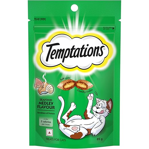 Temptations Crunchy Cat Treats, Seafood Medley Flavour, 85 g, Goodness of Protein, Vitamins & Minerals, Soft Inside Crunchy Outside