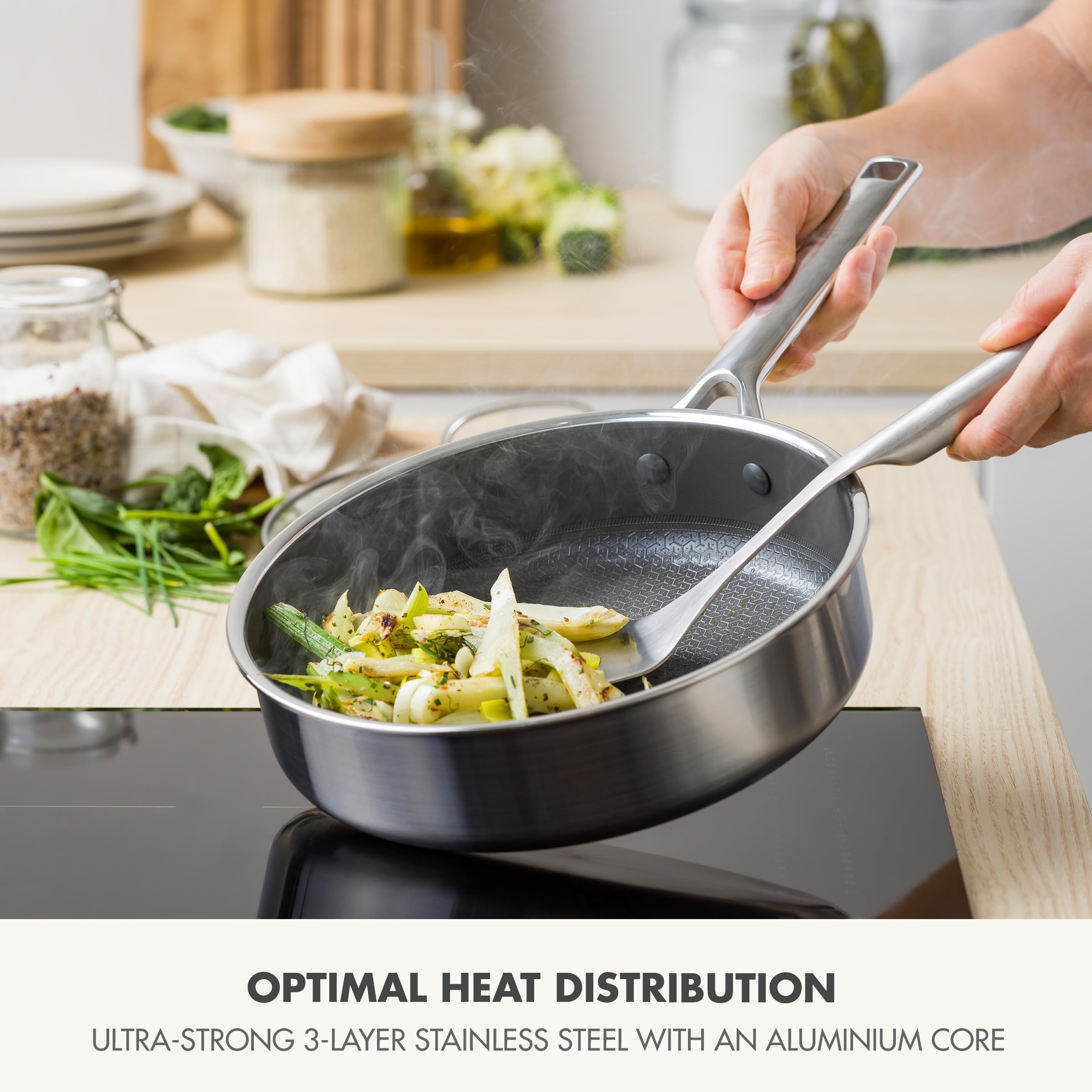 GreenPan APEX Tegame Ibrido 24 cm con Coperchio, Thermobond Tri-Ply, Inox e Ceramica Antiaderente con Diamanti, Senza PFAS, Induzione, Forno 220°C, Argento