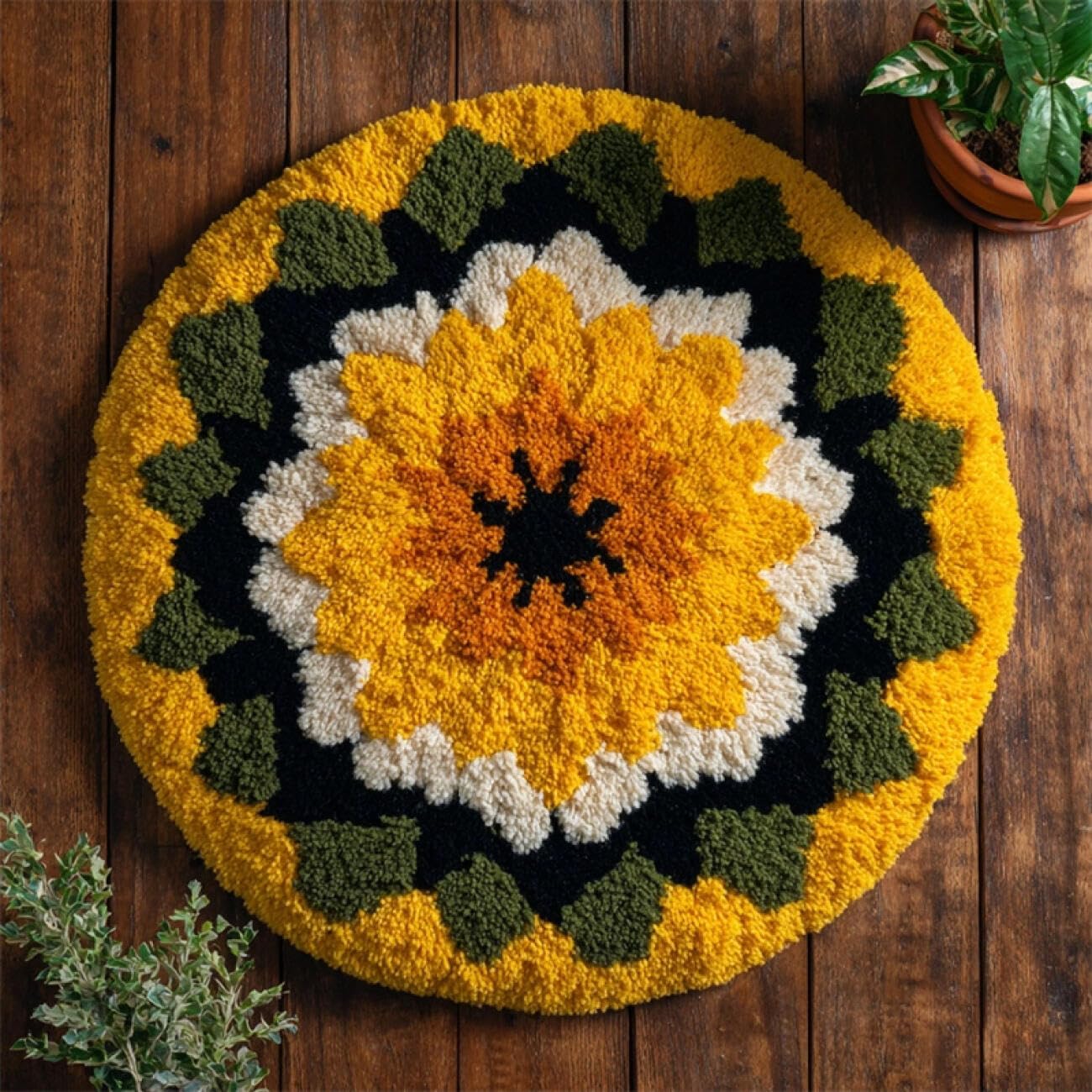 Kitquiver Latch Hook Kit Rug Golden Flowers 80x80cm