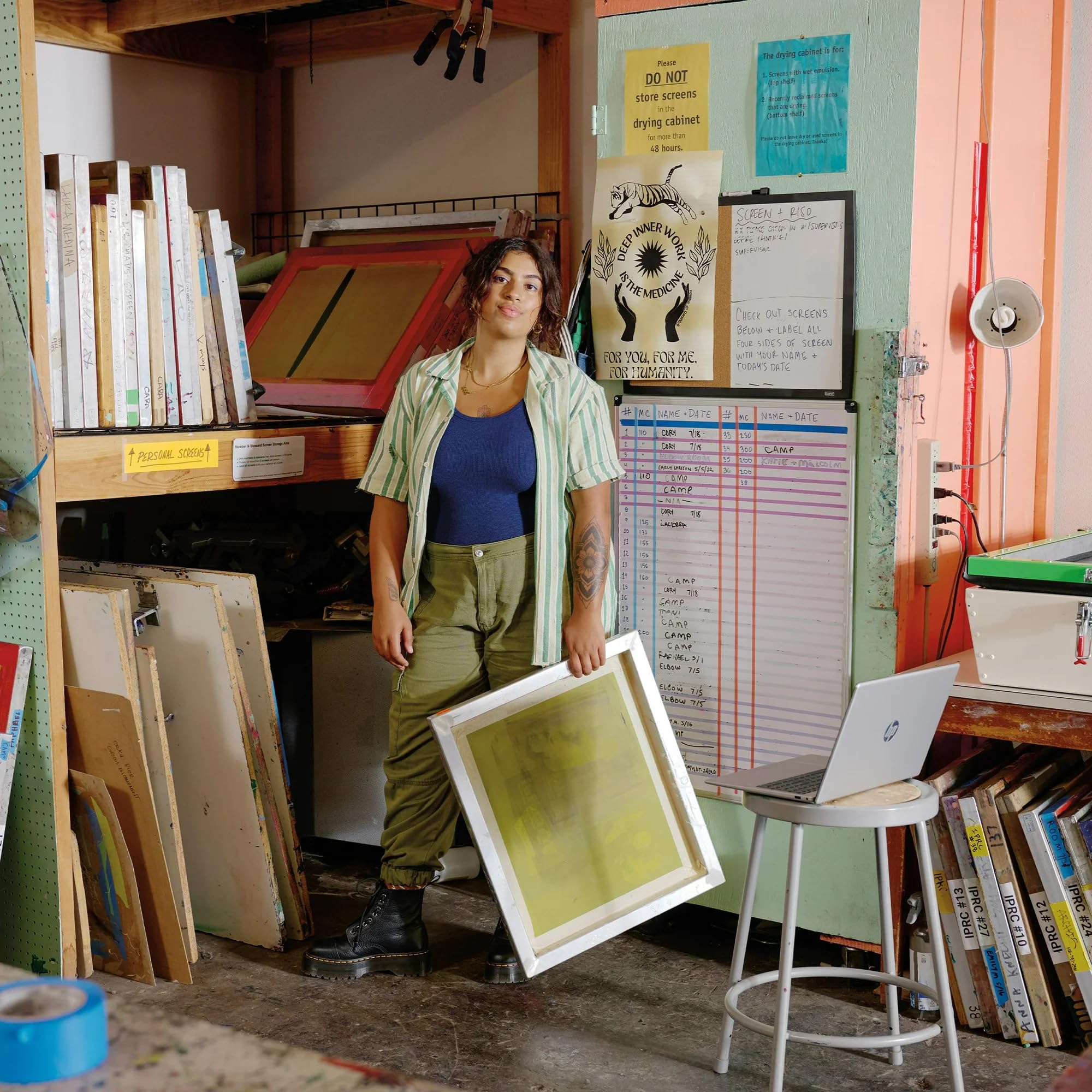 HP Touchscreen 15.6" FHD Business Laptop Computer, Intel 10-Core i5 Processor, Windows 11 Laptop 16GB RAM 1TB Storage (512GB SSD+512GB Docking Set), Numeric Keypad, NLY Earphones, Natural Silver