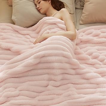 Bedsure King Size Blanket for Bed - 350GSM Super GentleSoft Fuzzy Fluffy Cozy Blankets for Women, Cute Large Plush Fleece Throws for Girls, Pink,108x90 Inches, Wider Striped Design