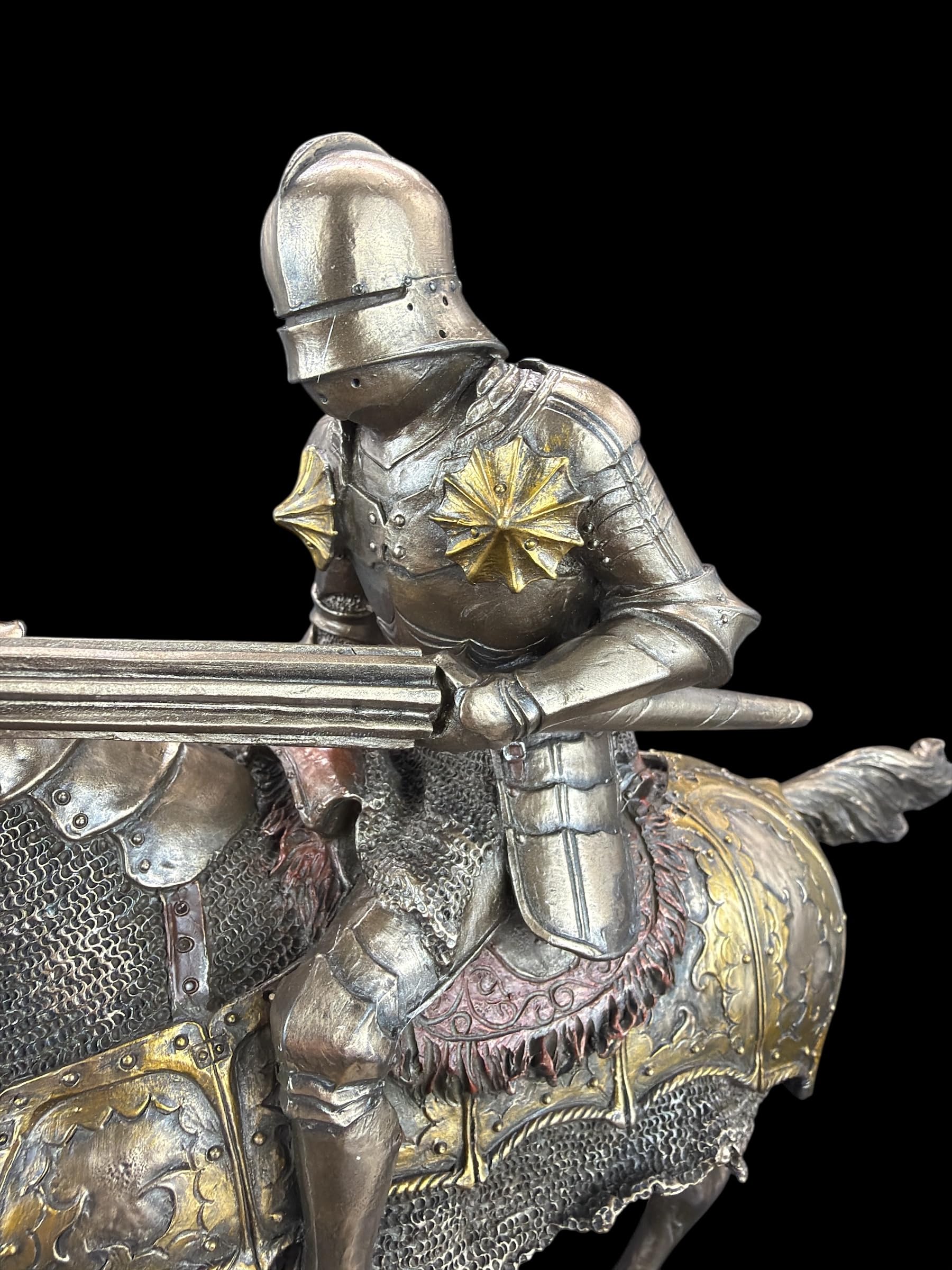 57 SPECIAL REPLICAS Rzeźba dekoracyjna figurka duży rycerz konny z lancą - figurka jako prezent do salonu, dekoracja figurki, dekoracja