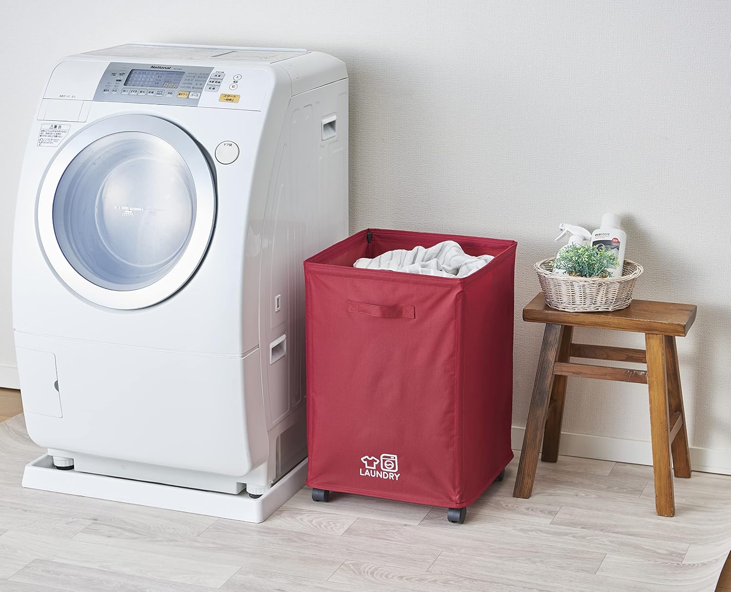 Pearl Metal N-7896 Laundry Basket, Laundry Basket, 2.6 gal (76 L), With Casters, Red