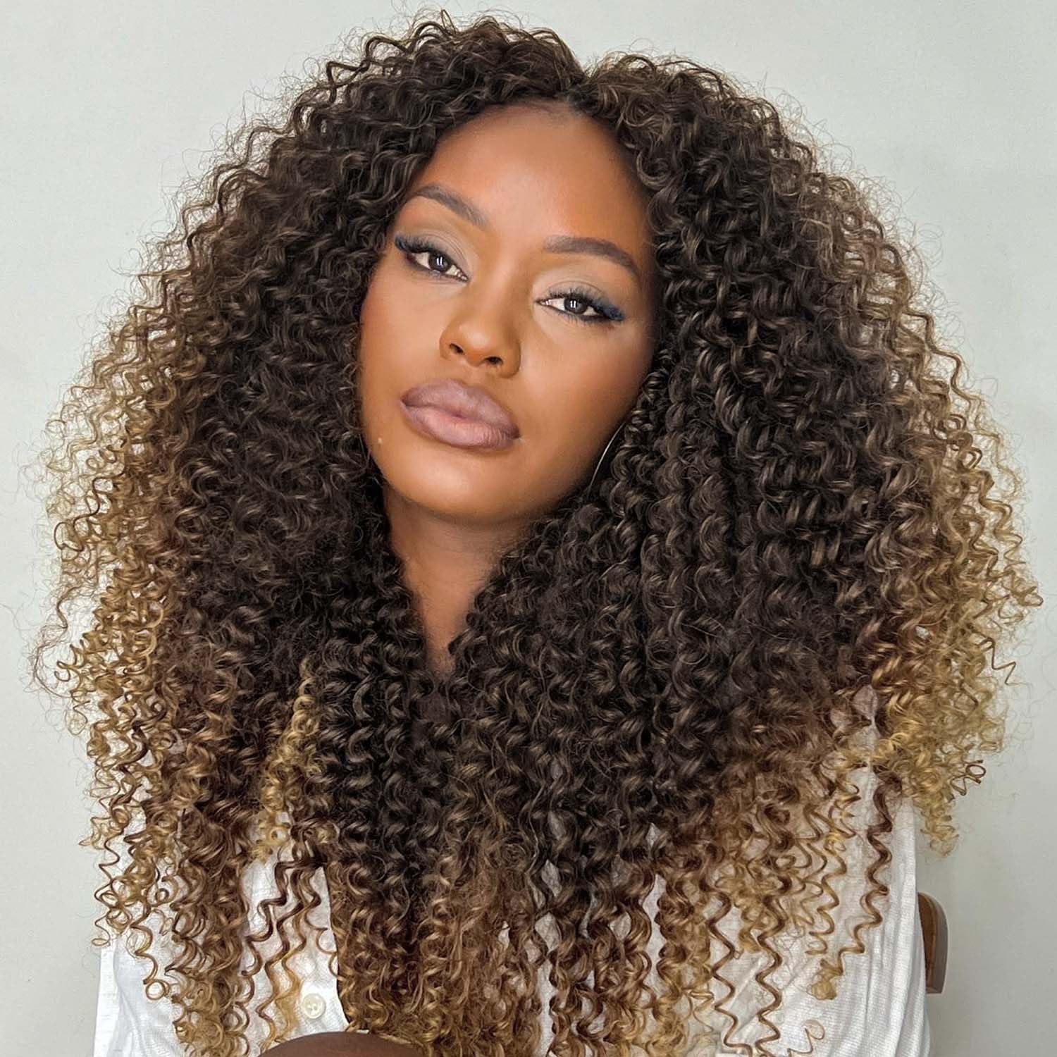 Quantum Love Kinky Curly Crochet Hair Short Marlybob Jerry Curly Ombre Blonde Hair Extension for Black Women Short Passion Twist Synthetic Hair Extension (6 Pack 18 Inches)