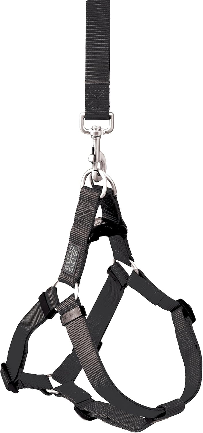 Terrain D.O.G. Nylon Dog Harness Red, Medium, 16-25 inch Girth Size