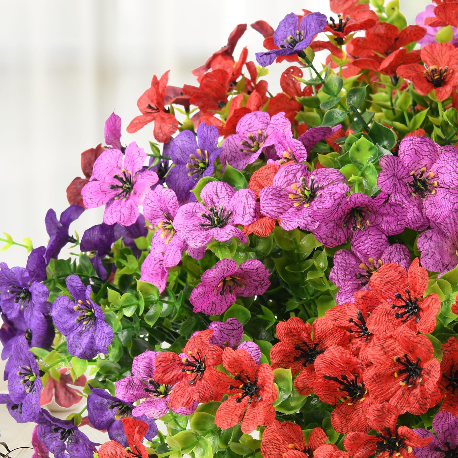 INQCMY Künstliche Blumen für den Außenbereich, Kunstpflanzen, Frühlings- und Sommerdekoration, 12 Bündel aus Kunstseide, buntes Gänseblümchen, realistisch, UV-beständig, für den Außenbereich, Zuhause
